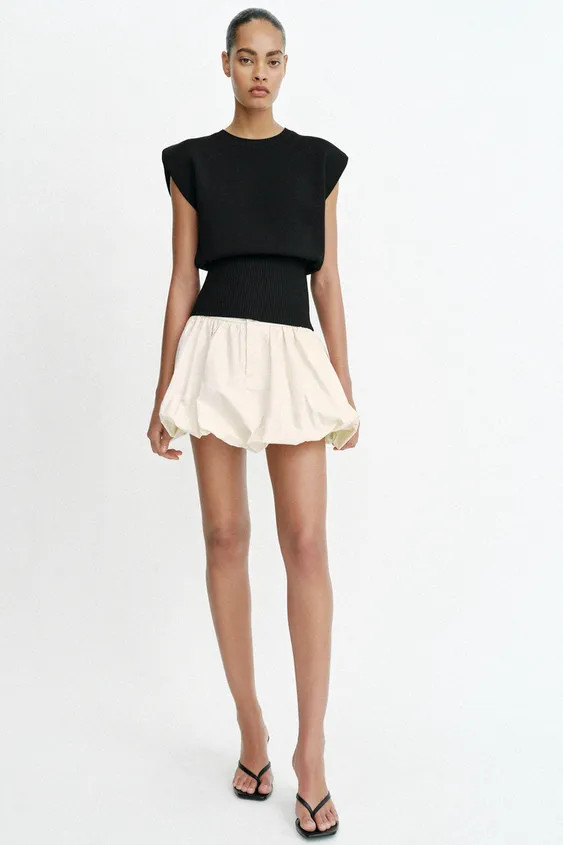 KNIT TOP WITH SHOULDER PADS | Zara DE