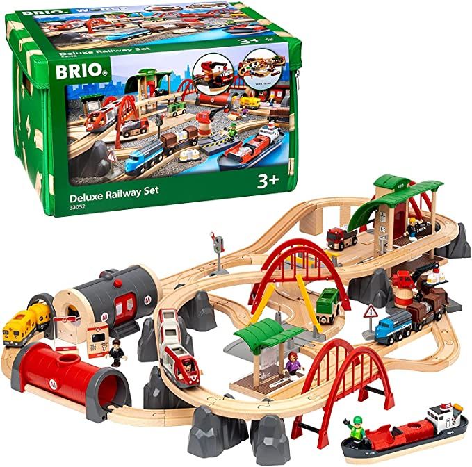 BRIO World 33052 Deluxe Railway Set | Wooden Toy Train Set for Kids Age 3 and Up, Green | Amazon (US)