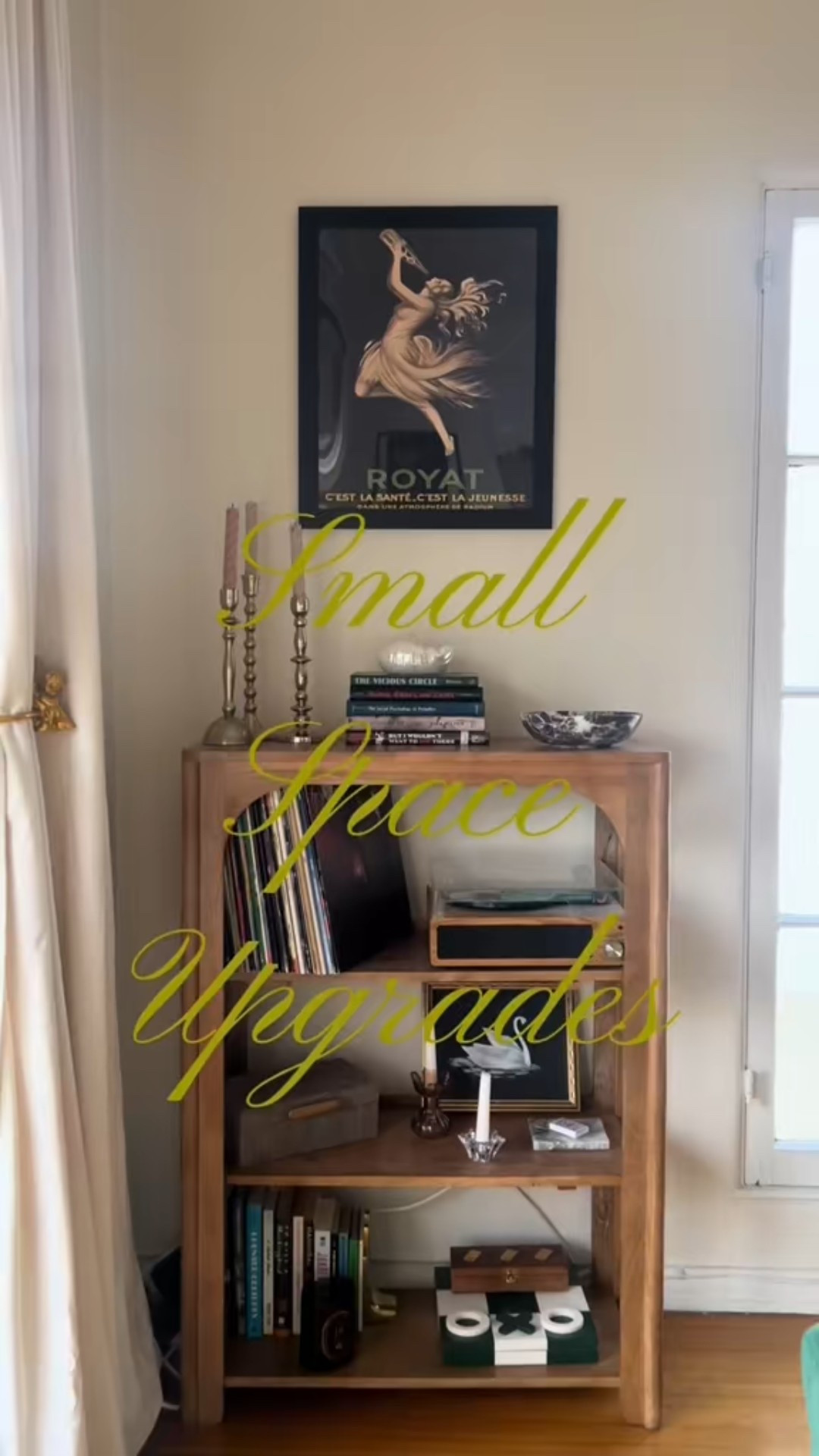 I just felt like something was missing 🤭 

#homedecor #midcenturymodern #vintagehome #artdeco #apartmentinspo 

#LTKHome #LTKFindsUnder50 #LTKU