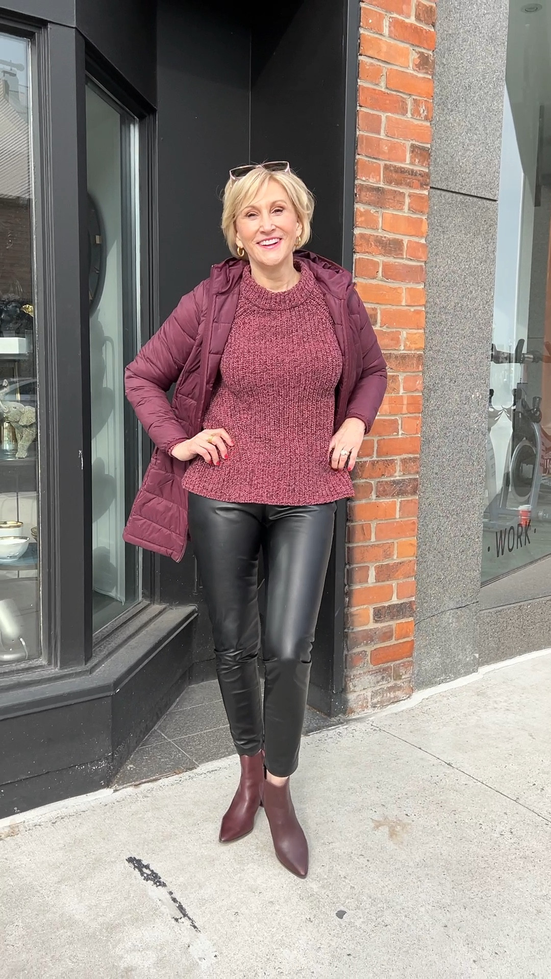 Oh Mama! That @amazonfashion burgundy puffer coat! Those @amazonfashion faux leather leggings! Rock it !

#LTKFindsUnder100 #LTKOver40 #LTKWatchNow