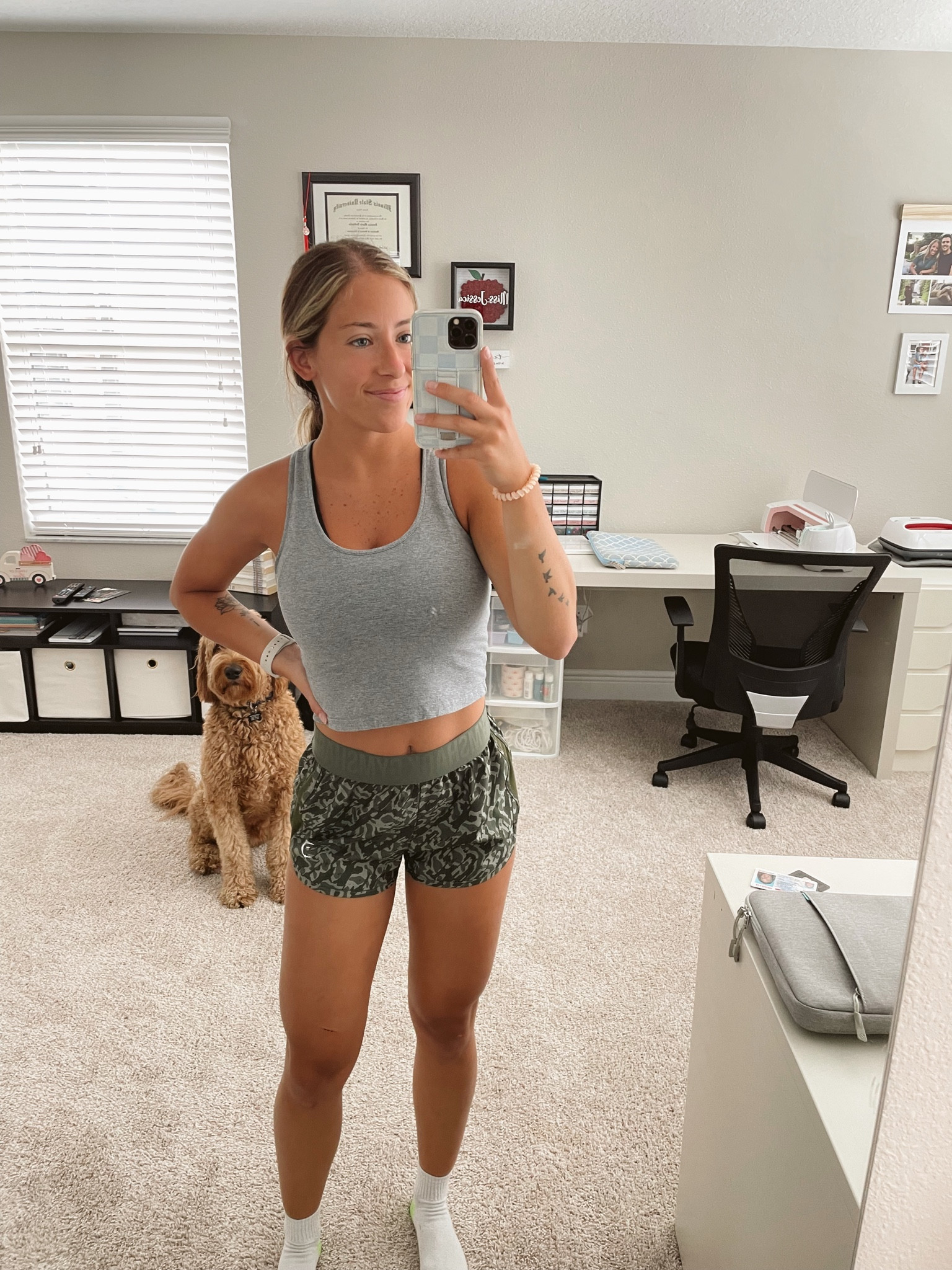 Workout outfit. Athletic wear. Gymshark. Gymshark shorts. Athletic shorts. Gymshark sale 