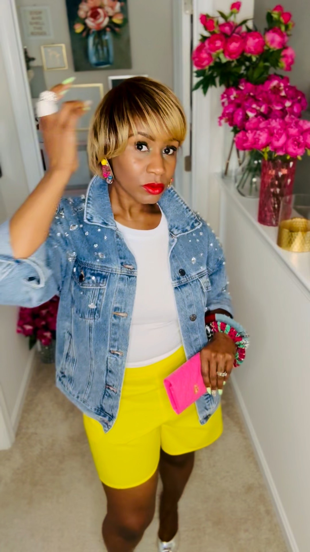 💛 Sunshine Style 💛
These yellow shorts from Express are giving me all the bold, confident vibes! Paired with a crisp white top and a pearl-detailed denim jacket, this look is the perfect mix of playful + polished. Whether it’s brunch, a summer outing, or just bringing sunshine into your day, these shorts are a statement piece you’ll reach for again and again.
@Express
@Stevemadden
@Glamaholic

✨ Style tip: Balance bold color with neutrals on top, then add fun accessories (like a bright clutch or earrings) to tie it all together.

#ExpressYou #LTKStyle #BoldAndBright #ExpressYourself #SummerChic #expressyourself 

#LTKWorkwear #LTKPetite #LTKStyleTip