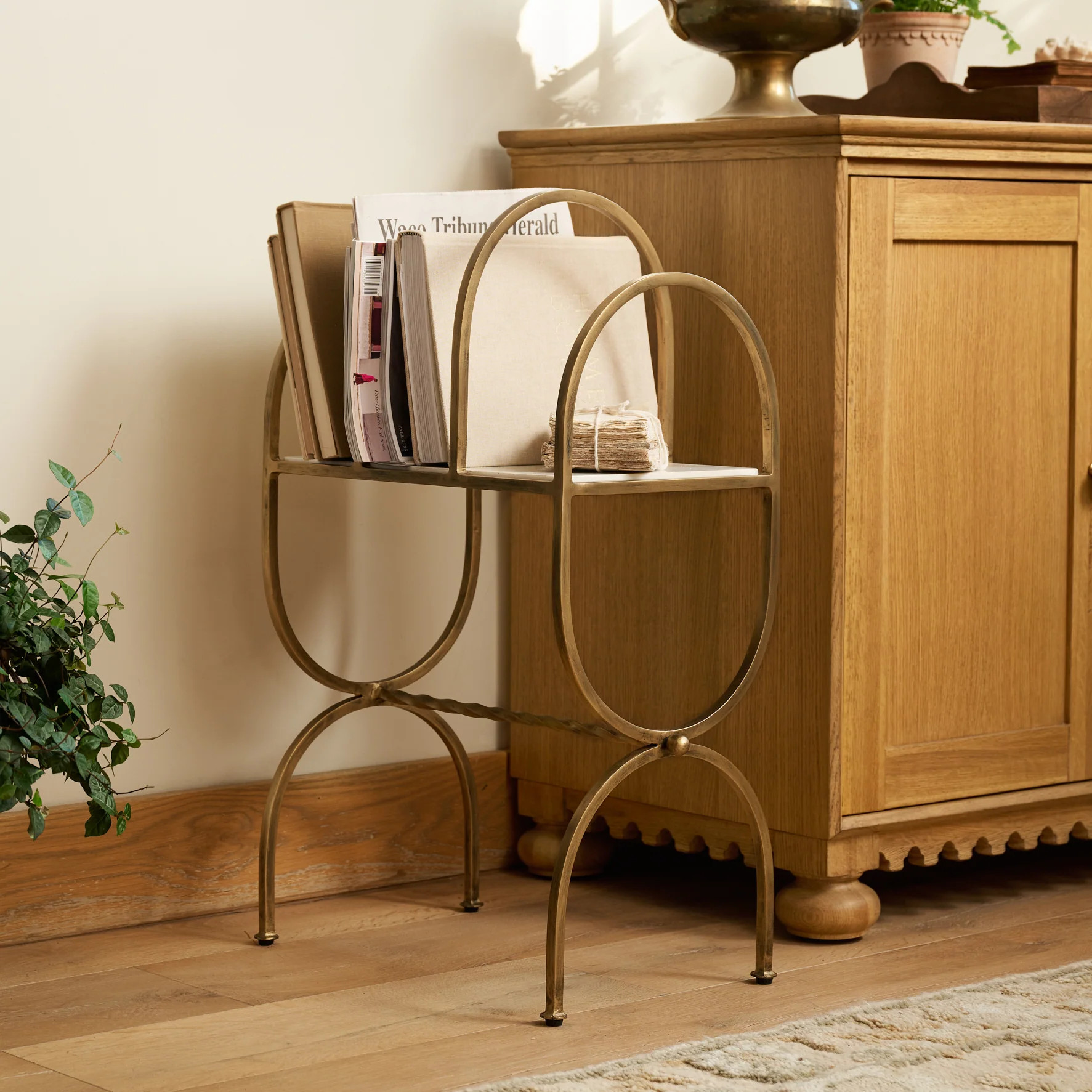 Juliet Marble and Brass Media Stand | Magnolia