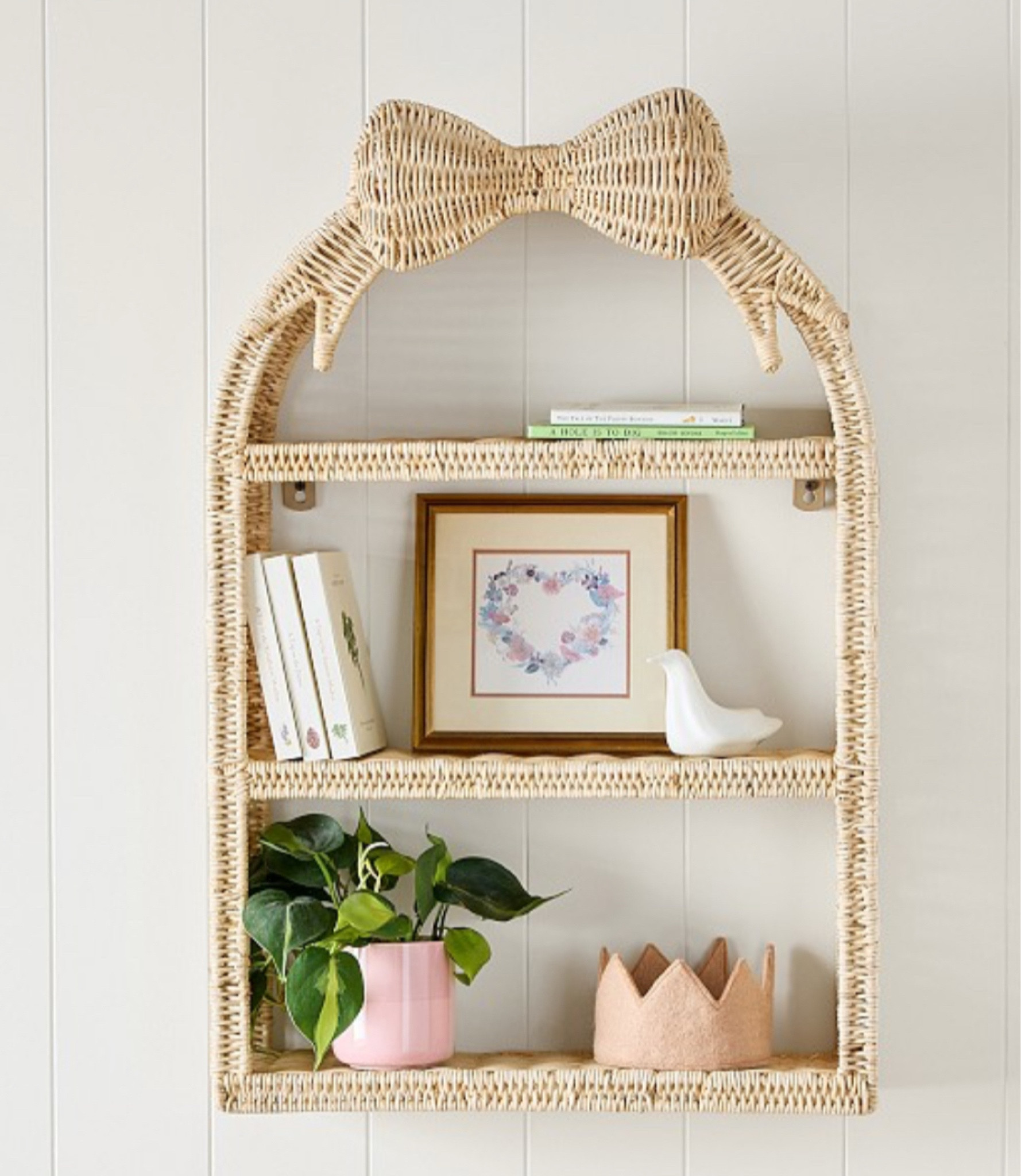 The cutest wicker woven bow grandmillenial chinoiserie coquette shelf


#LTKGiftGuide #LTKFindsUnder100 #LTKSaleAlert