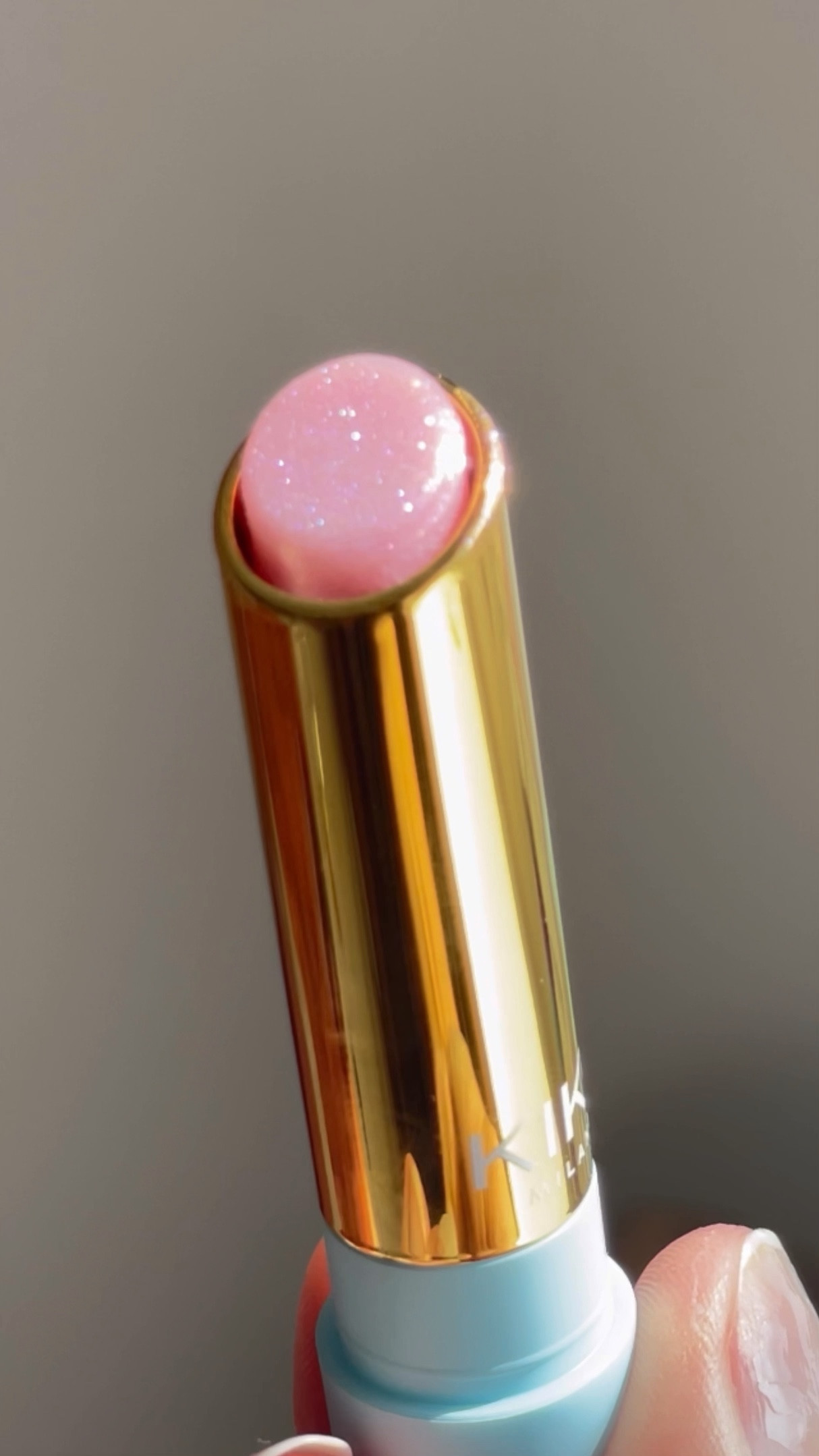 if you love bridgerton you need this kiko lip balm 🌸🫖✨ 

bridgerton, bridgerton makeup, pink makeup, lip balm, kiko milano, kiko cosmetics, lip gloss, lipstick, pink lip gloss, girly makeup, kiko

#LTKbeauty #LTKeurope #LTKuk