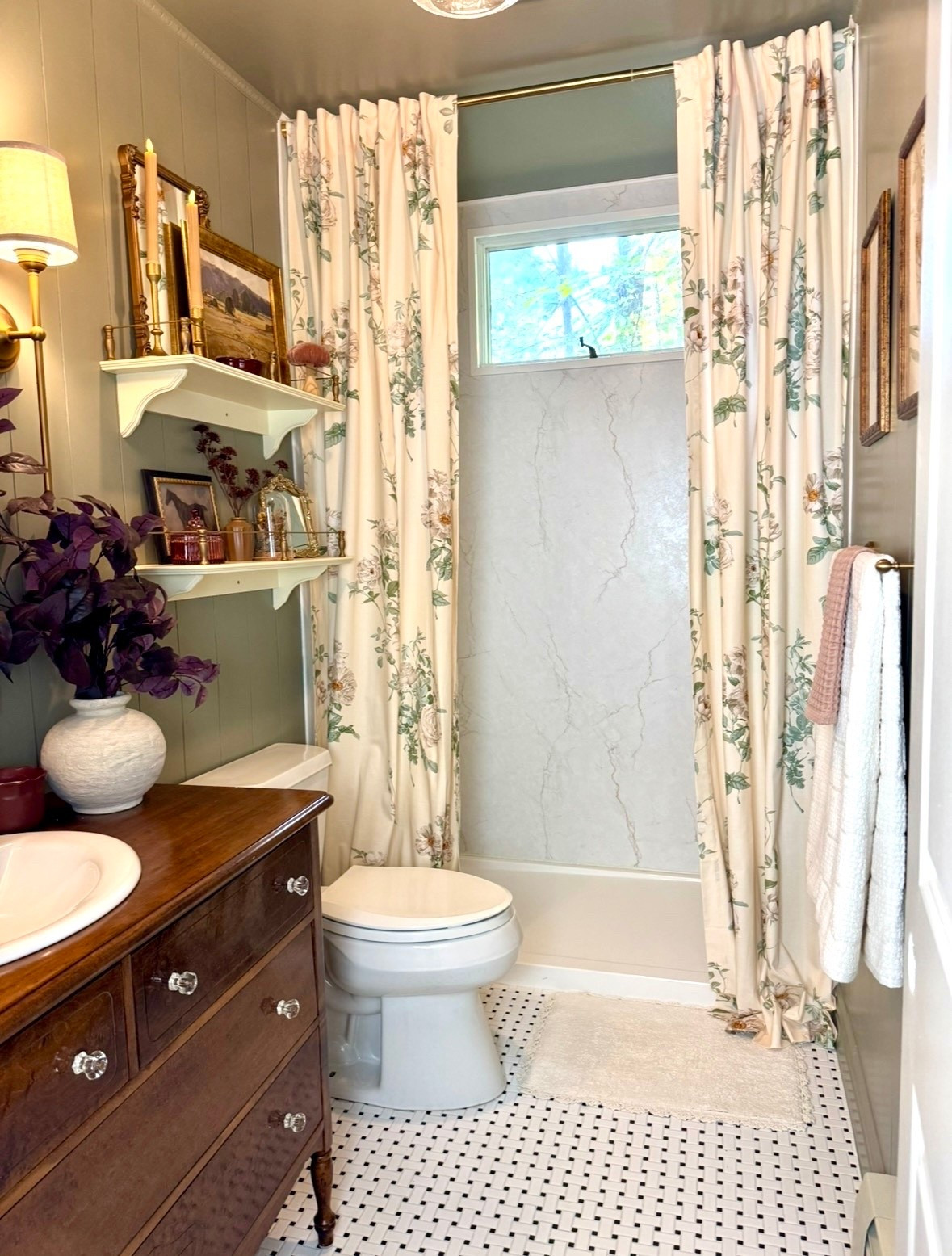 My granny-chic bathroom! 

#LTKHome #LTKspringtrends