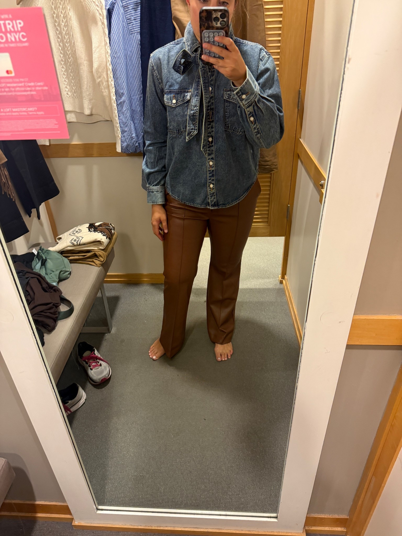 Perfect brown leather pants! 

Loft
Leather pants
Affordable clothing 
Fall clothing 

#LTKStyleTip #LTKSeasonal #LTKFindsUnder100