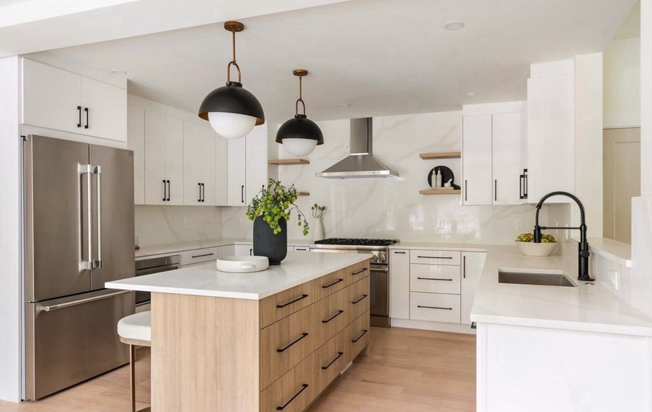 Neutral tones + sleek finishes = timeless style you’ll love for years. The mix of white cabinetry, black accents, and natural wood creates the perfect balance of warmth and sophistication.
Shop the look:
🤍 Pendant Lights 
#LTKhome #LTKkitchen #modernkitchen #neutralhome #kitcheninspo