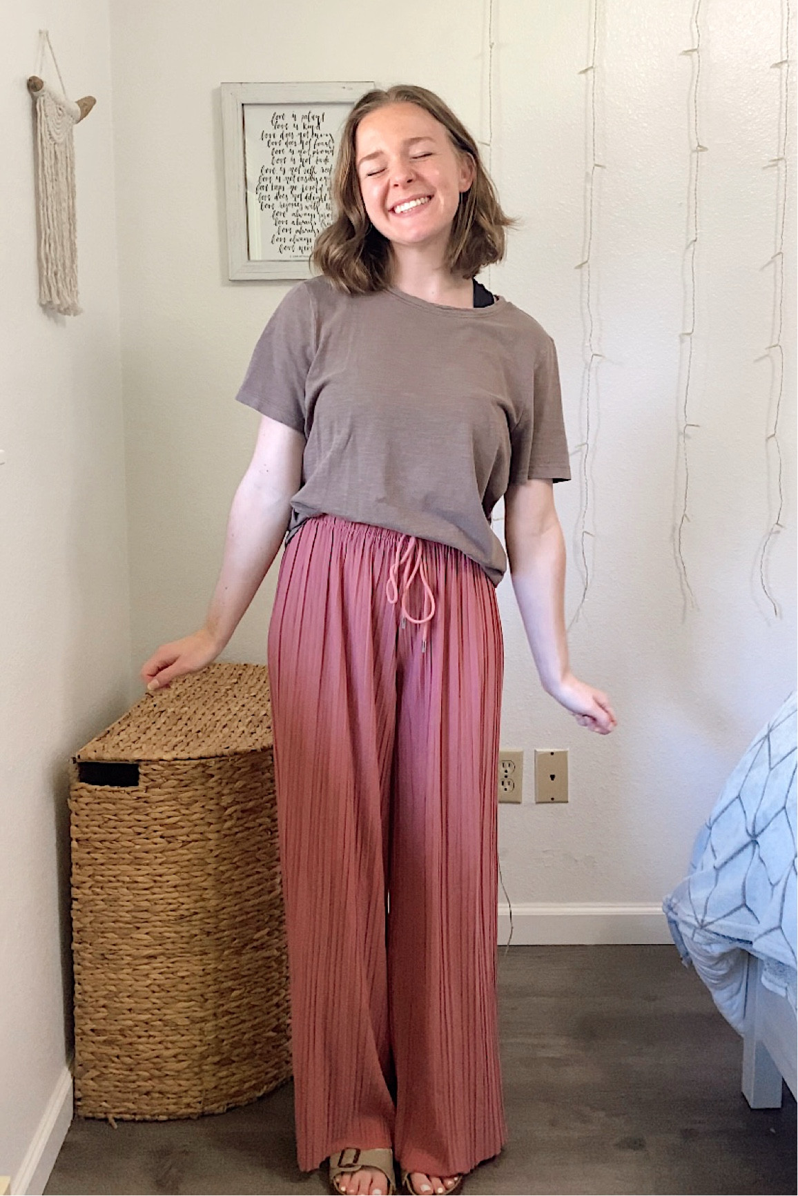 Flowy pants are a staple for summer!

#LTKStyleTip #LTKFestival