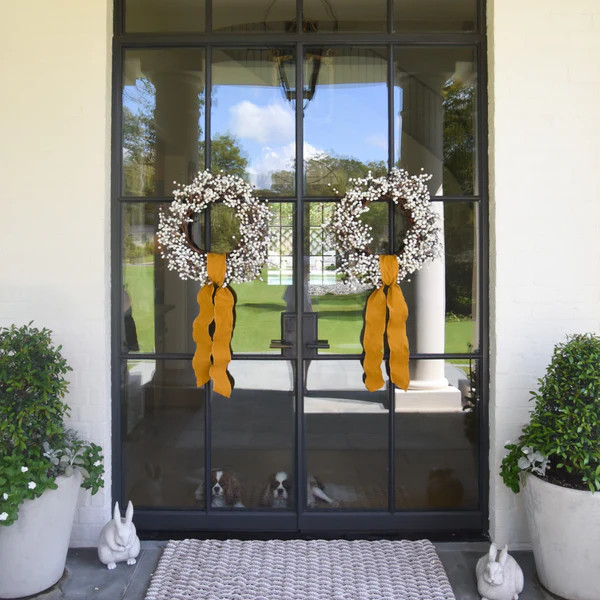 White Berry Wreath | Fig and Dove