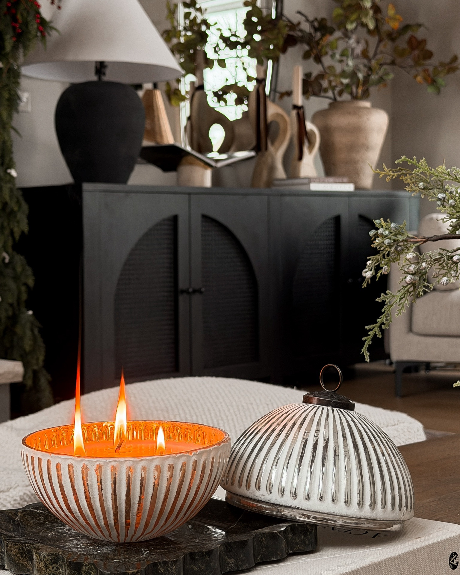 Holiday coffee table styling 🕯️🎁

#LTKHome #LTKHoliday