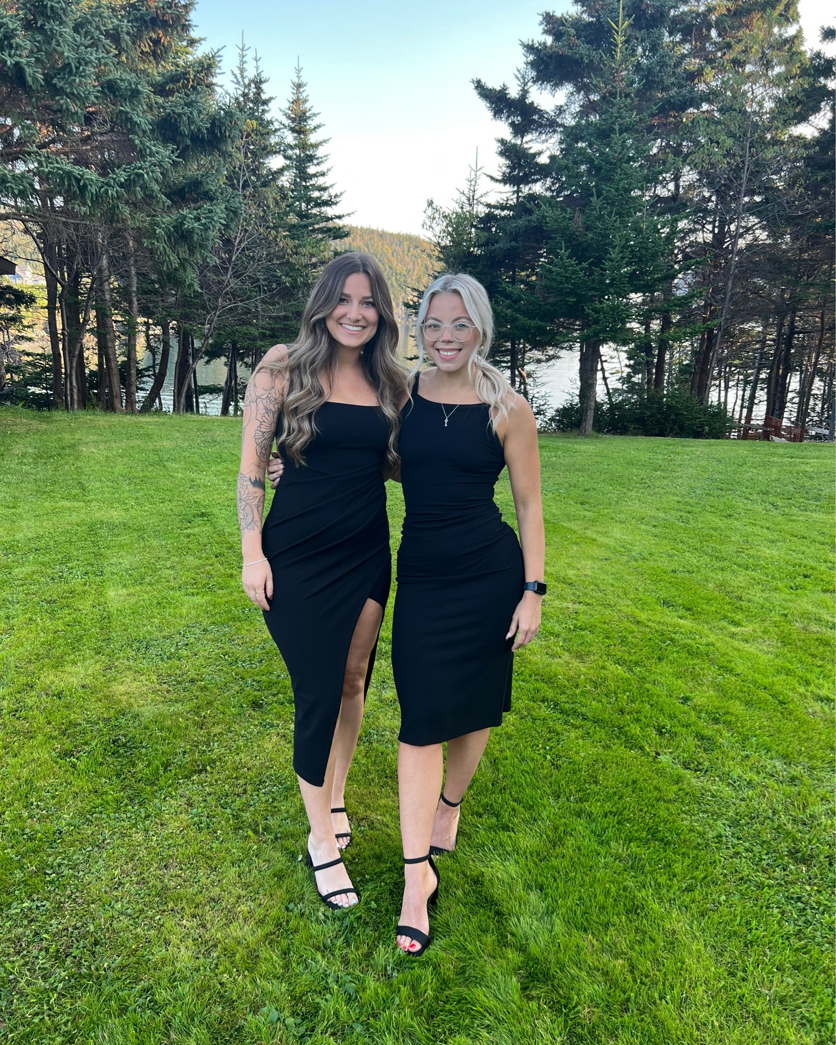 little black dress moment🥹

SUPPPPER STRETCHY AND FLATTERING!!! Wearing an xs for reference🥹💓 the linked is the new version (I bought mine last summer)

#LTKcanada #LTKsummer #LTKwedding