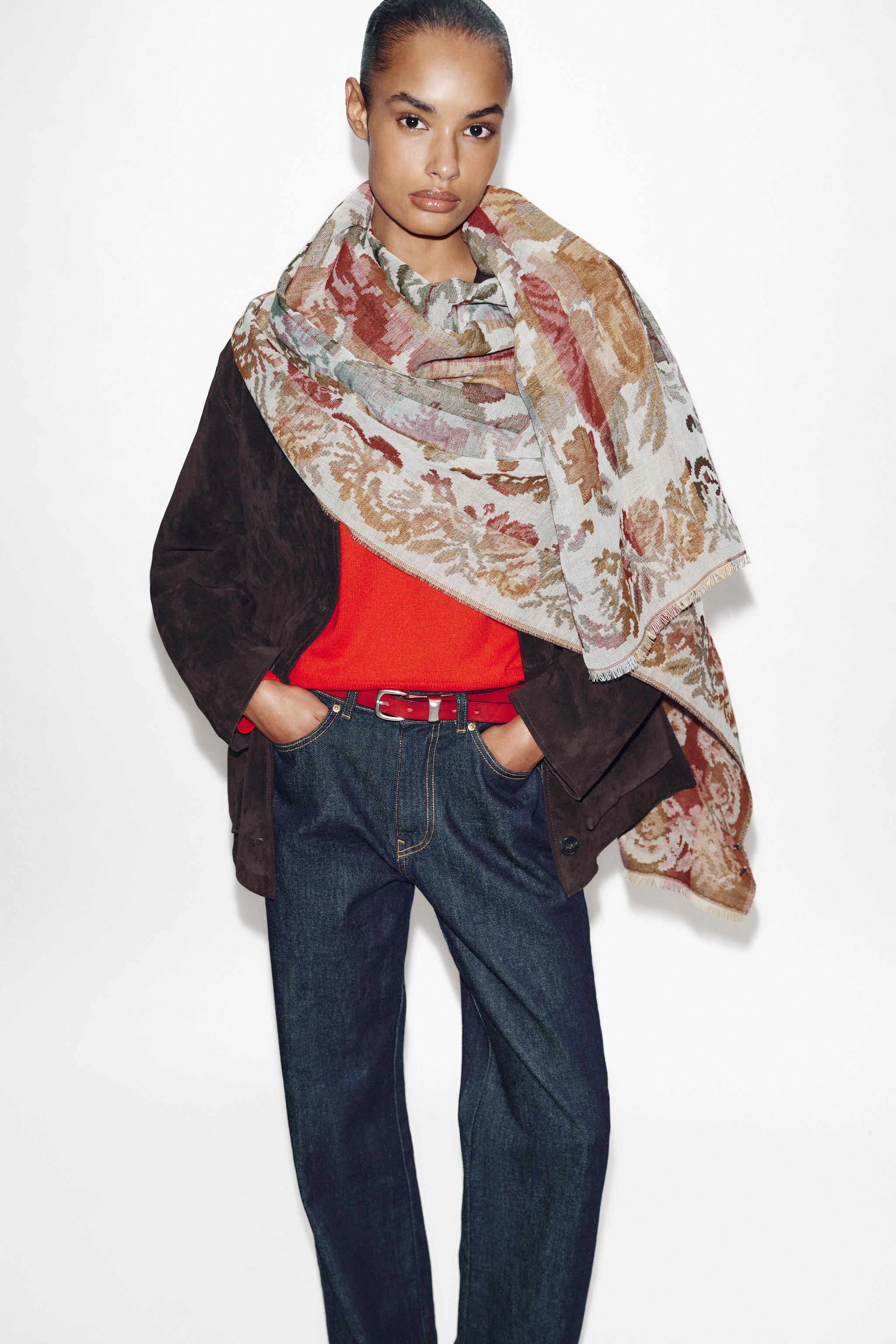 FLORAL PRINT JACQUARD WOOL BLEND SCARF | Zara US