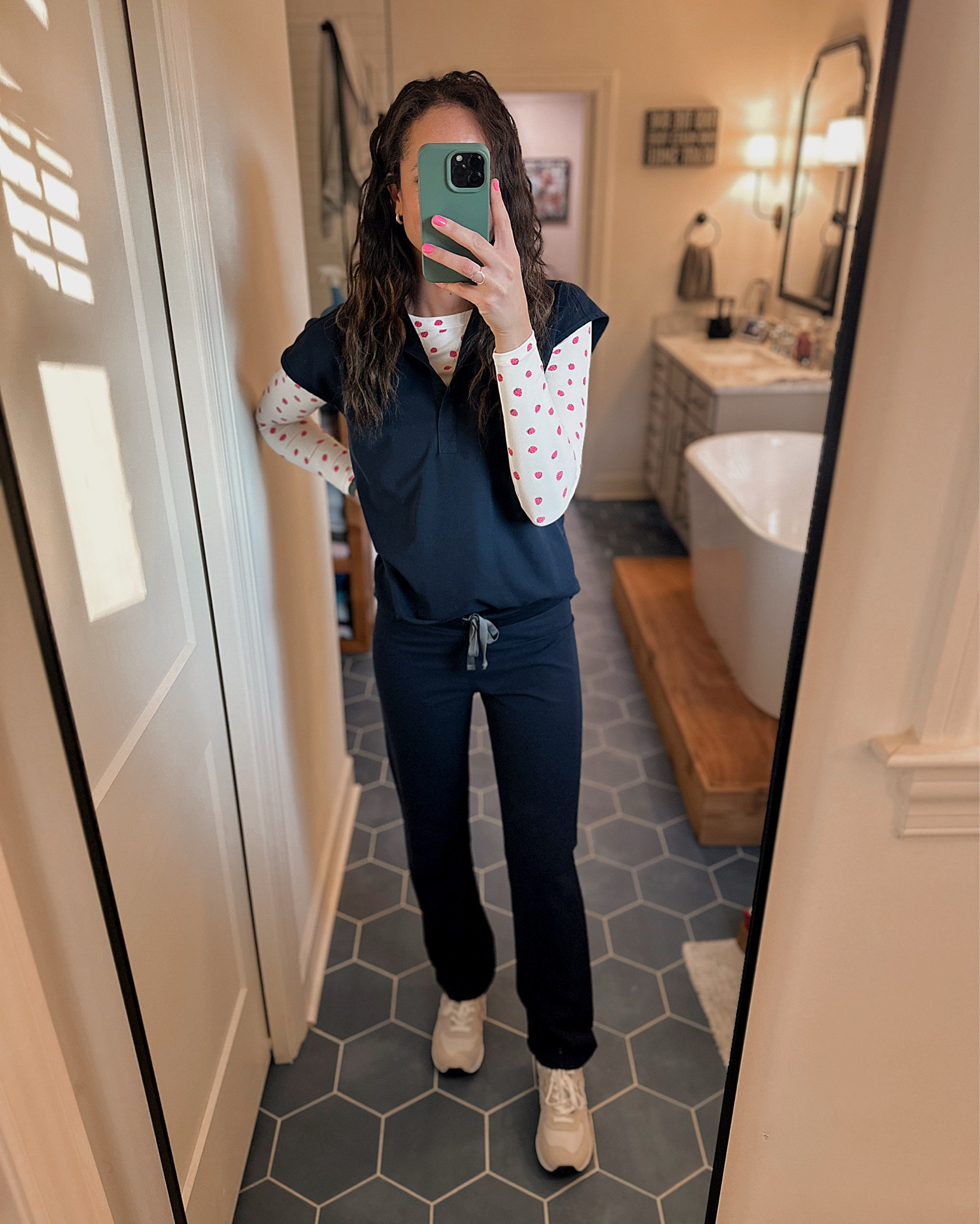 Walmart no boundaries long sleeves make the perfect underscrubs 💕❤️💕 The quality of this shirt is actually insane for only $8! #valentinesday #underscrubs #walmartfinds #longsleeves #nurse #noboundaries 

#LTKSeasonal #LTKWorkwear #LTKMostLoved