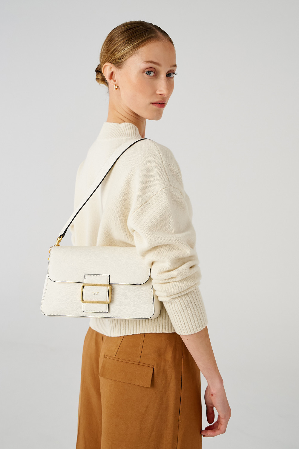 Astrid Shoulder Bag Cream | Oroton