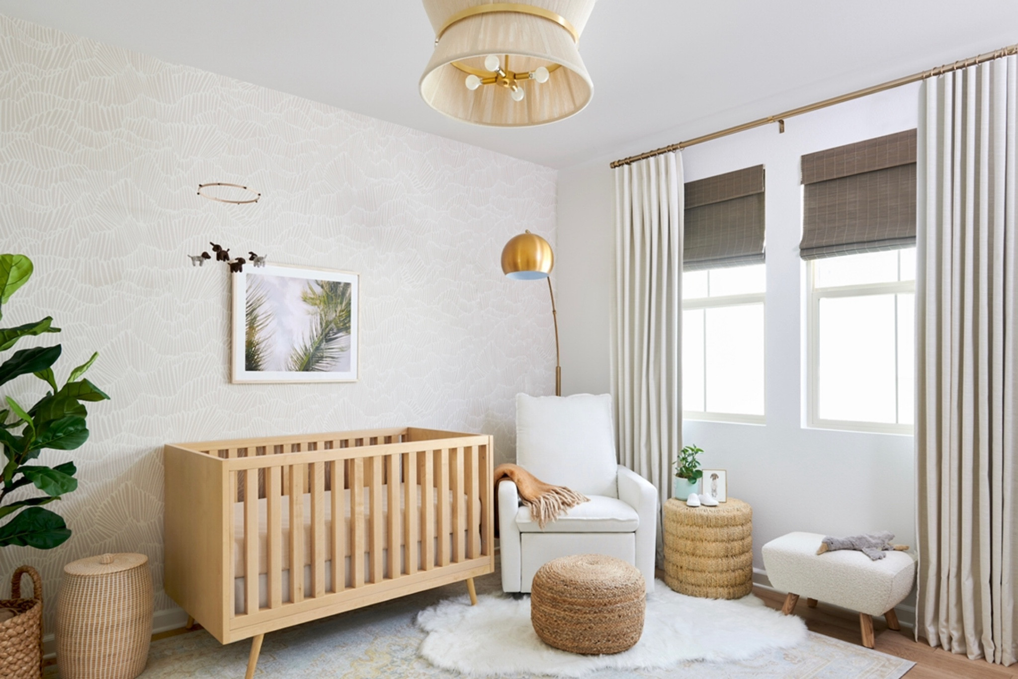 Coastal cool nursery dreams!
🤩♥️
Design by @littlecrowninteriors 
Shop 10 of our favorite 
Cribs 
#destinationnursery

#LTKHoliday #LTKbaby #LTKhome