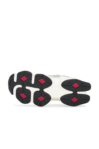 9060 in Rain Cloud, Castlerock, & White | Revolve Clothing (Global)