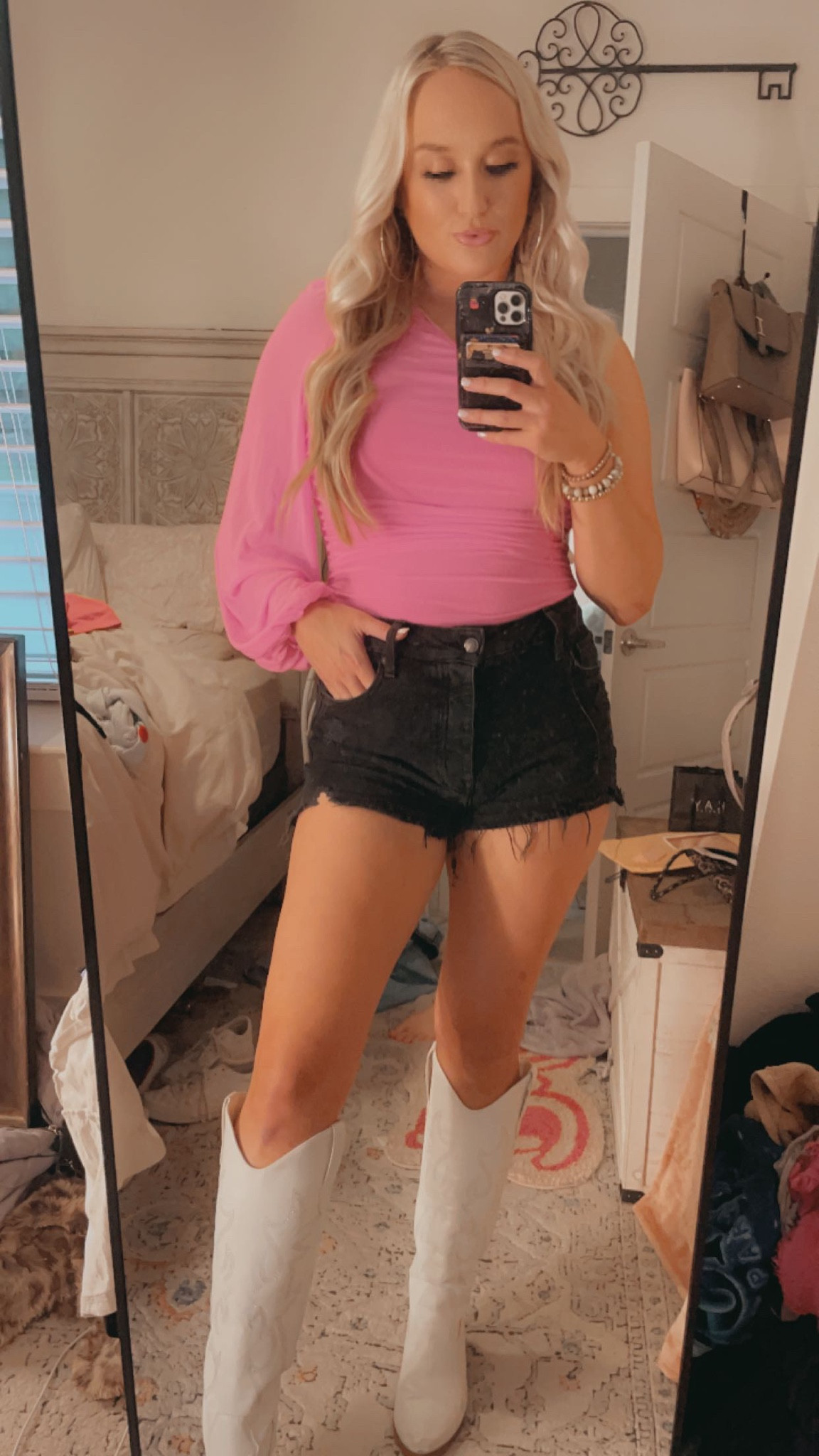 Girls night out. #outfit #nashville #boots #amazon #affordablefashion #makeup #hairproducts #inspo 

#LTKShoeCrush #LTKFindsUnder50 #LTKBeauty