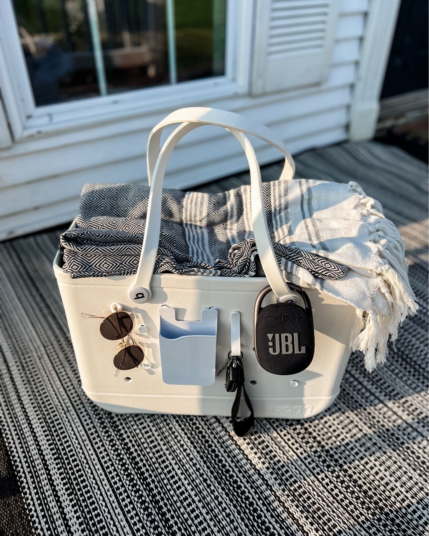 Getting ready for the lake tomorrow and figured this was a perfect time to record this video for those of you who wanted it! 

If you saw my stories you know I finally jumped on the @boggbags band wagon and let me just say, it’s worth the hype. Being in my sports Mom era, I’m always on the go and I’ve been in desperate need of a go-bag. One that isn’t just a bottomless pit of disorganized chaos, that can take a bit of a beating and that has structure so it’s not a flopping over on me. From the beach, to the boat, to the bleachers, and back again, this bag does it all and is completely customizable to meet me in every season that I (+ the boys) am in. 


#LTKFamily #LTKKids #LTKItBag