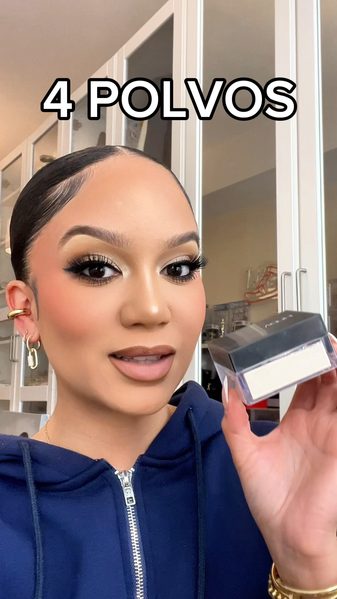 Yo utilizo siempre el polvo suelto de Huda Beauty en tono POUND CAKE 🍰 y el polvo compacto de Fenty Beauty en tono 250 | I use the Huda Beauty loose powder in shade pound cake and the pressed powder in shade 250 

#LTKStyleTip #LTKBeauty