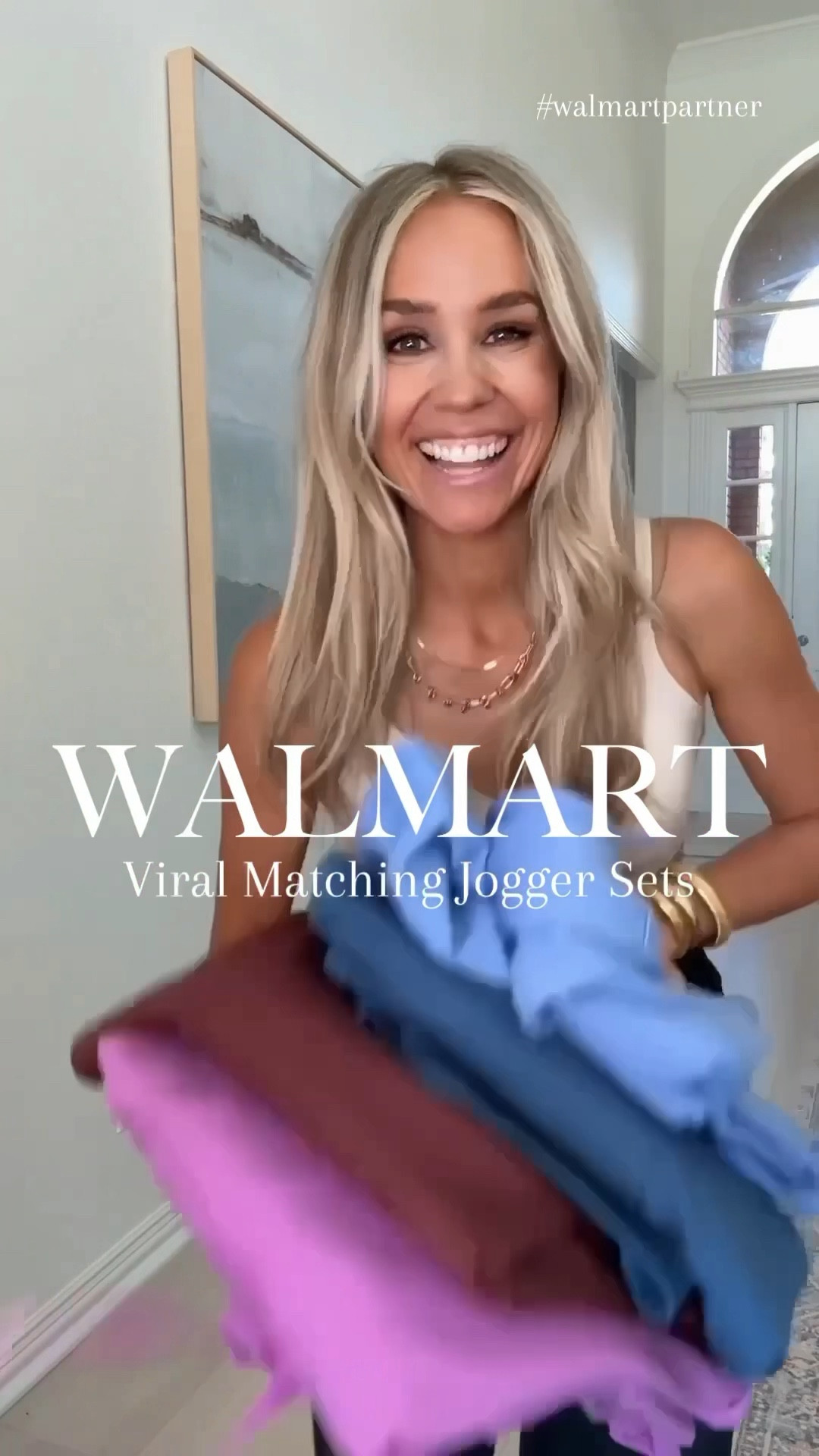 The ultra viral Walmart matching sets are back! You will live in these! 

Size: M // order up 1 size 

@walmartfashion #walmartpartner #walmartfashion 