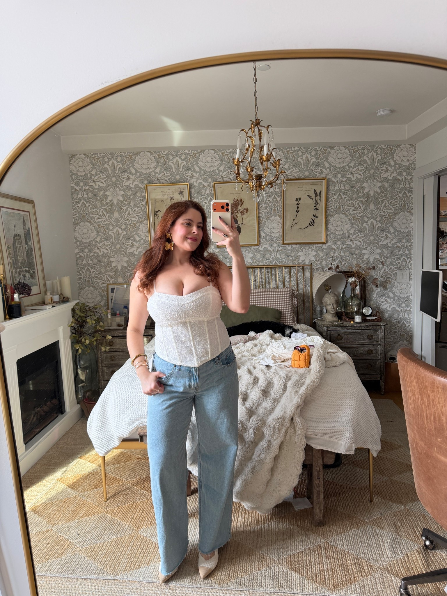 Lace corset Abercrombie size L

#LTKSeasonal #LTKmomlife #LTKMidsize