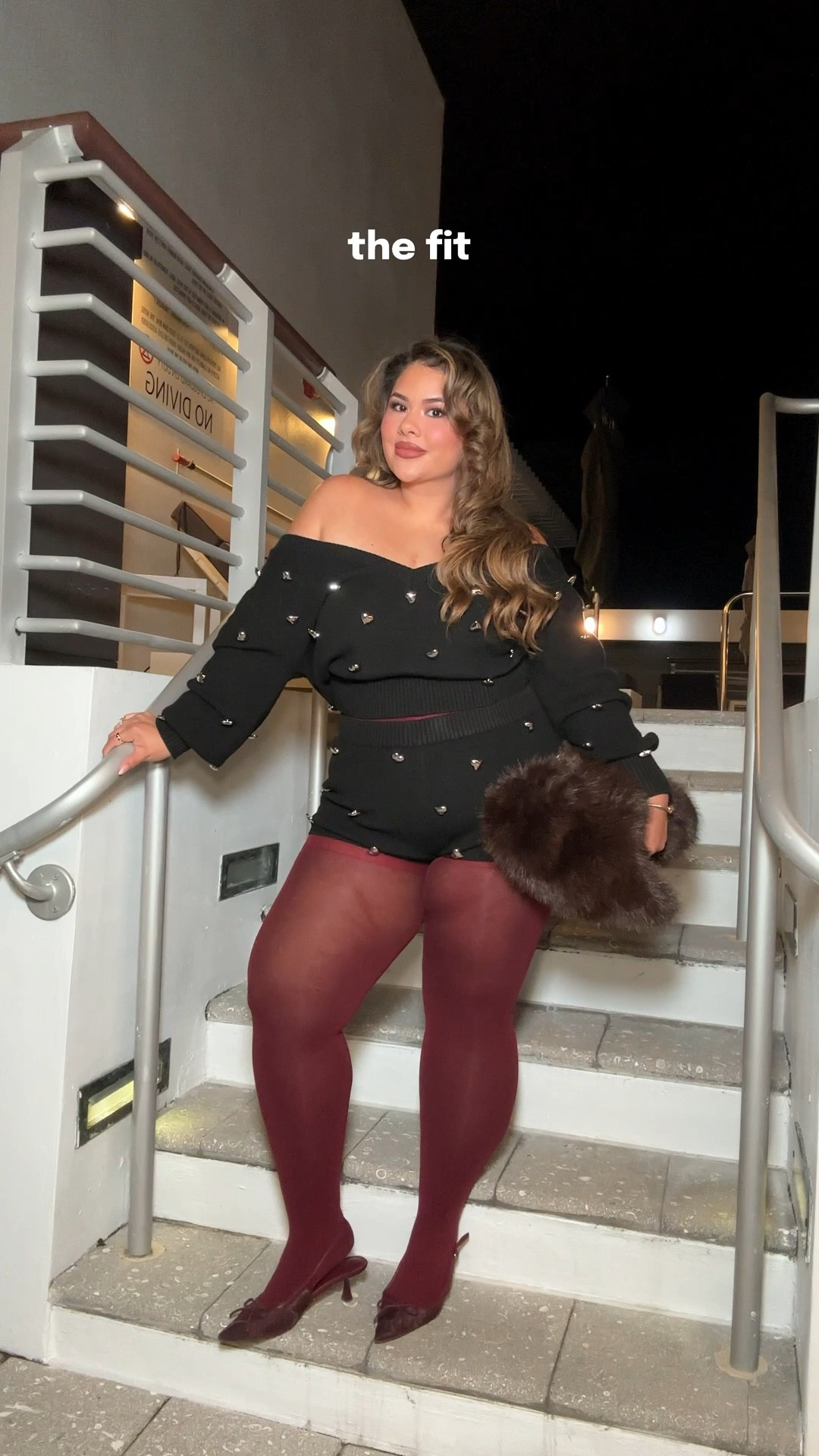 tonight’s moody vday look 🖤🎀✨ wearing size 14 in the top and bottom and 3x in the tights! (Always size up) 

#LTKMidsize #LTKValentine #LTKPetite