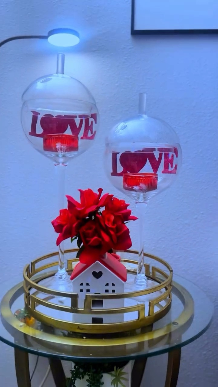 BOURGEOIS XOXO 💋 

Love is in the details 💗 Soft pinks, cozy textures, and a touch of sparkle to make home feel extra special this Valentine’s Day. Whether you’re decorating for a quiet night in or hosting loved ones, a little romance goes a long way. 🌹✨

Looking for Valentine’s Day decor ideas? From romantic table accents to cozy pink-and-red home details, this Valentine decor brings warmth, love, and seasonal charm into every corner of the home.

#ValentinesDayDecor #ValentineDecorIdeas #RomanticHome #SeasonalDecor #HomeDecorInspo
#PinkAndRedDecor #ValentineVibes #CozyHomeDecor #HolidayDecor
#DecorInspo #LoveInspiredDecor #HomeStyling

#LTKSeasonal #LTKHome #LTKSaleAlert