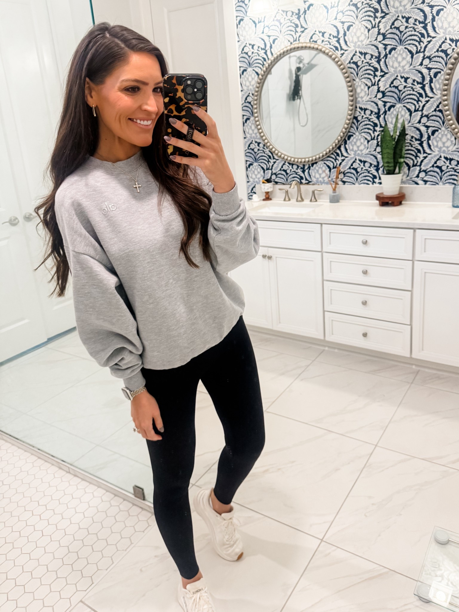 Top: X-Small
Bottom: X-Small


#LTKFindsUnder100 #LTKMidsize #LTKFindsUnder50