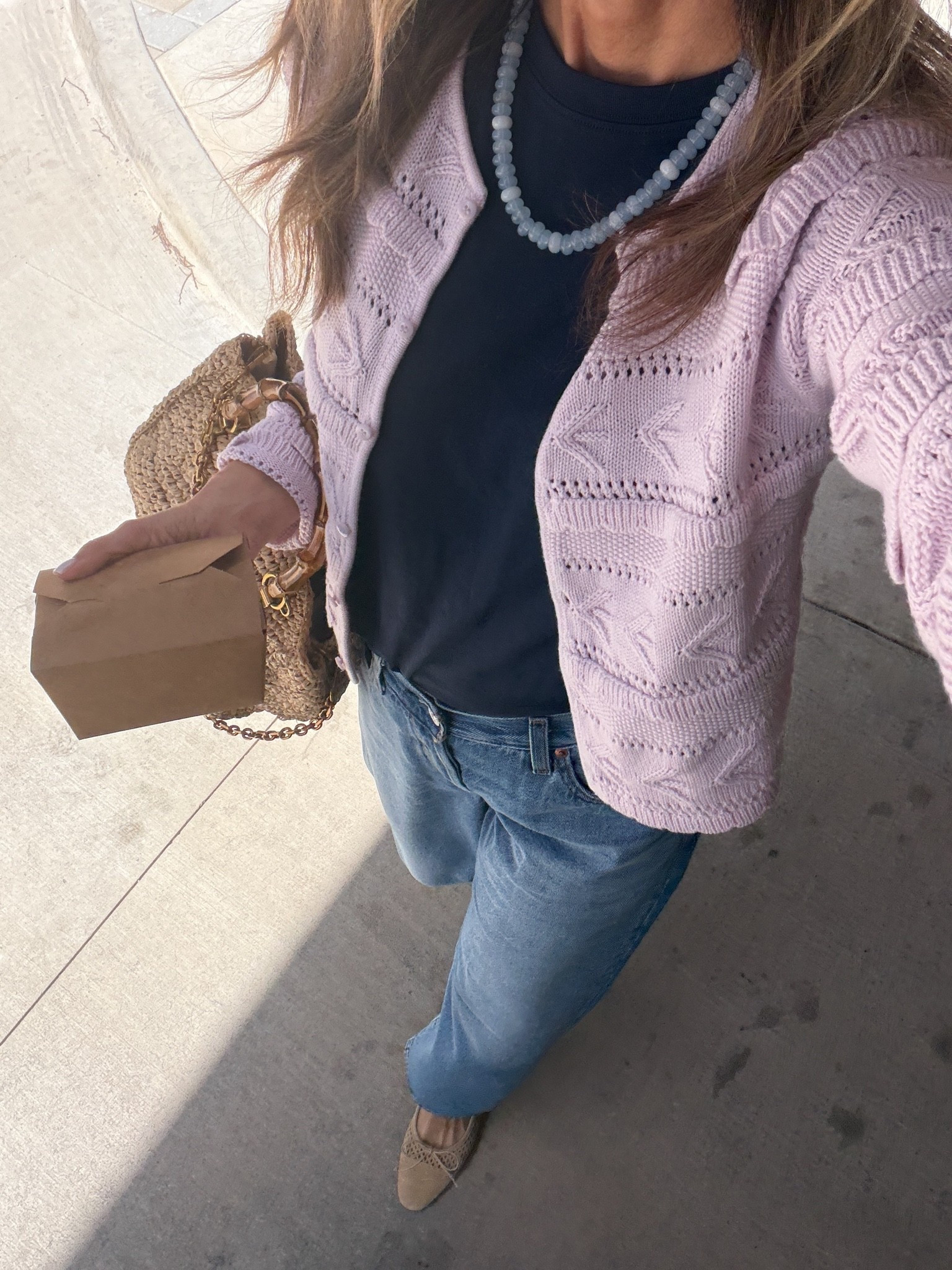 OOTD! I’m 5’6’’ wearing size XS 
-cardi @Splendid 
-jeans TTS @levi

#LTKootd #LTKOver40 #LTKSeasonal