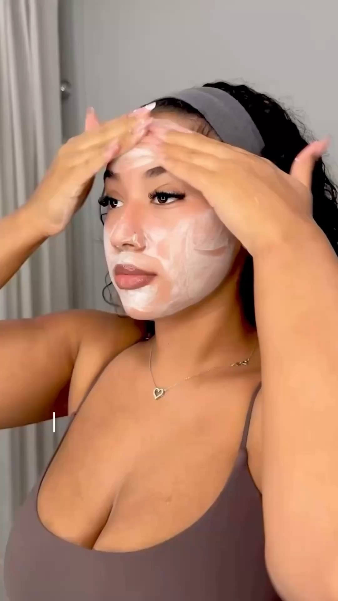 let’s get ready 🤍

#LTKgrwm #LTKdayinmylife #LTKselfcare