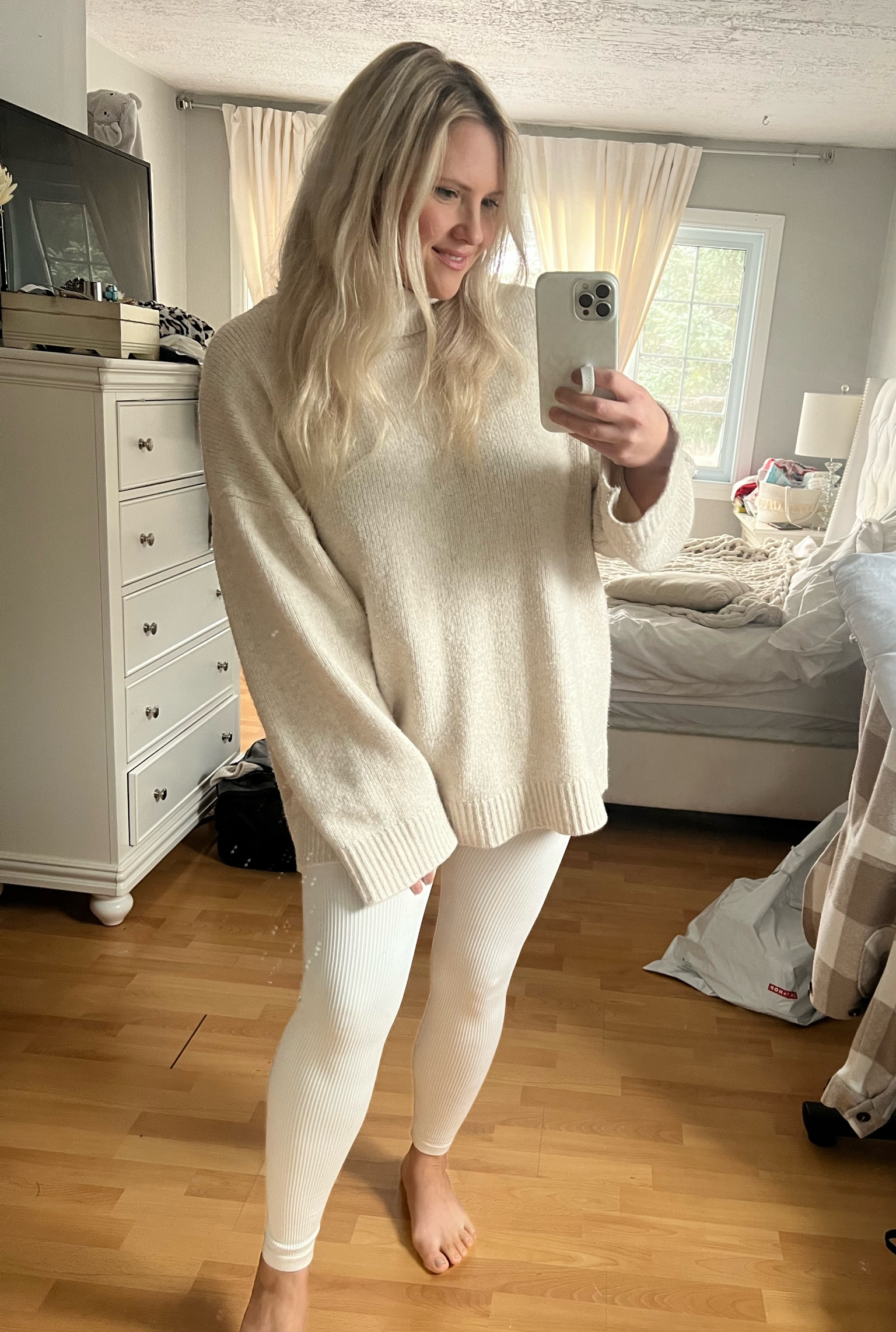 Winter fashion ootd comfy cozy loungewear everyday wear
H&M oversized turtleneck wearing L
Amazon cream leggings L

#LTKSeasonal