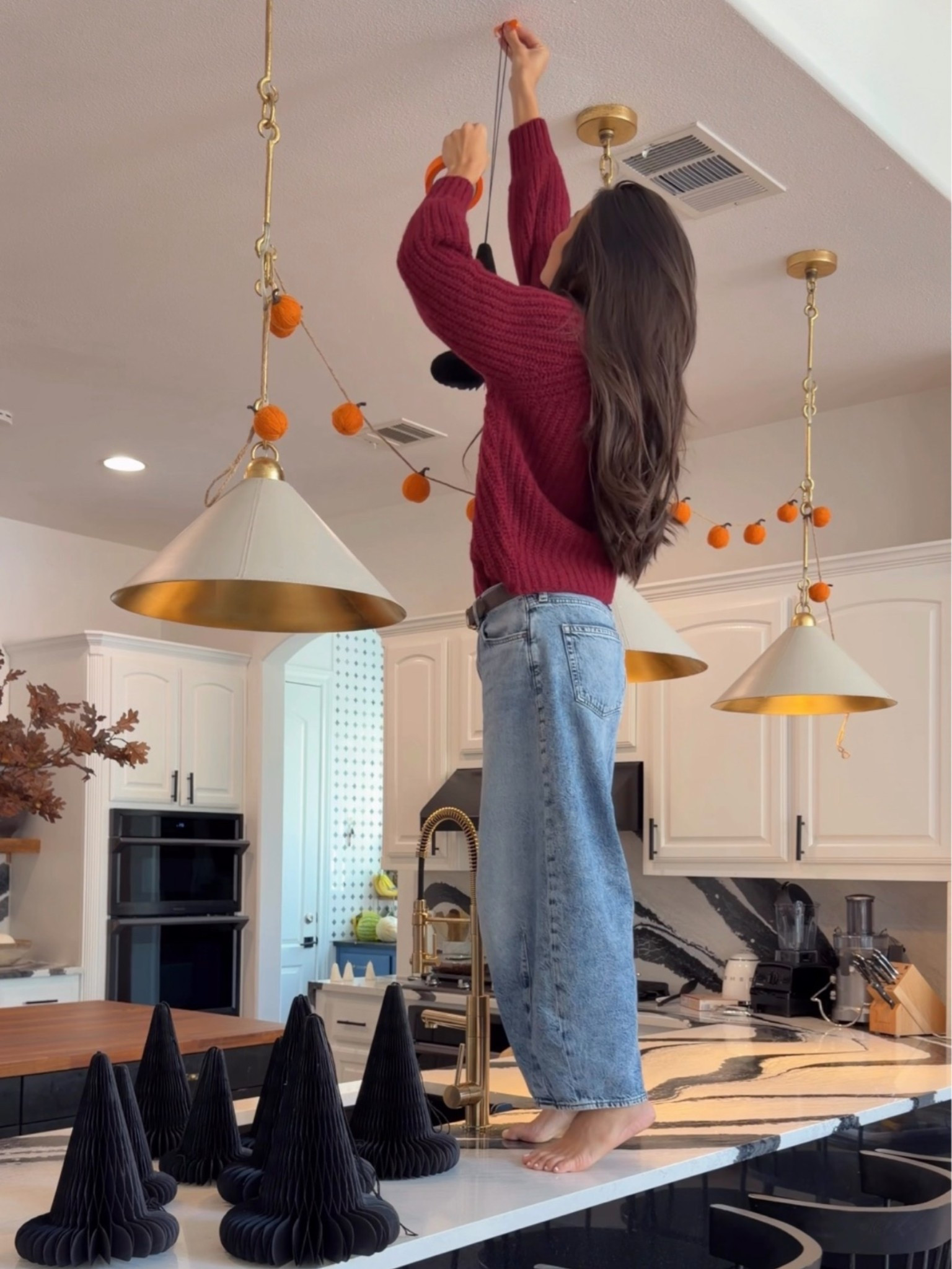 Linking these Gap barrel jeans and Sezane Sweater ♥️

#LTKmomlife #LTKHome