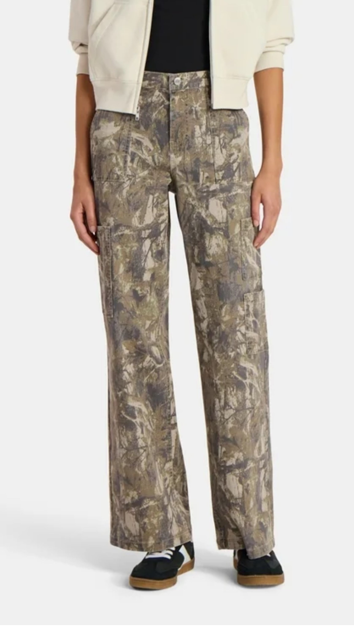 Just snagged these camo cargo pants from Walmart 👖 can’t wait to wear these in the Fall

#LTKSeasonal #LTKFindsUnder50 #LTKStyleTip