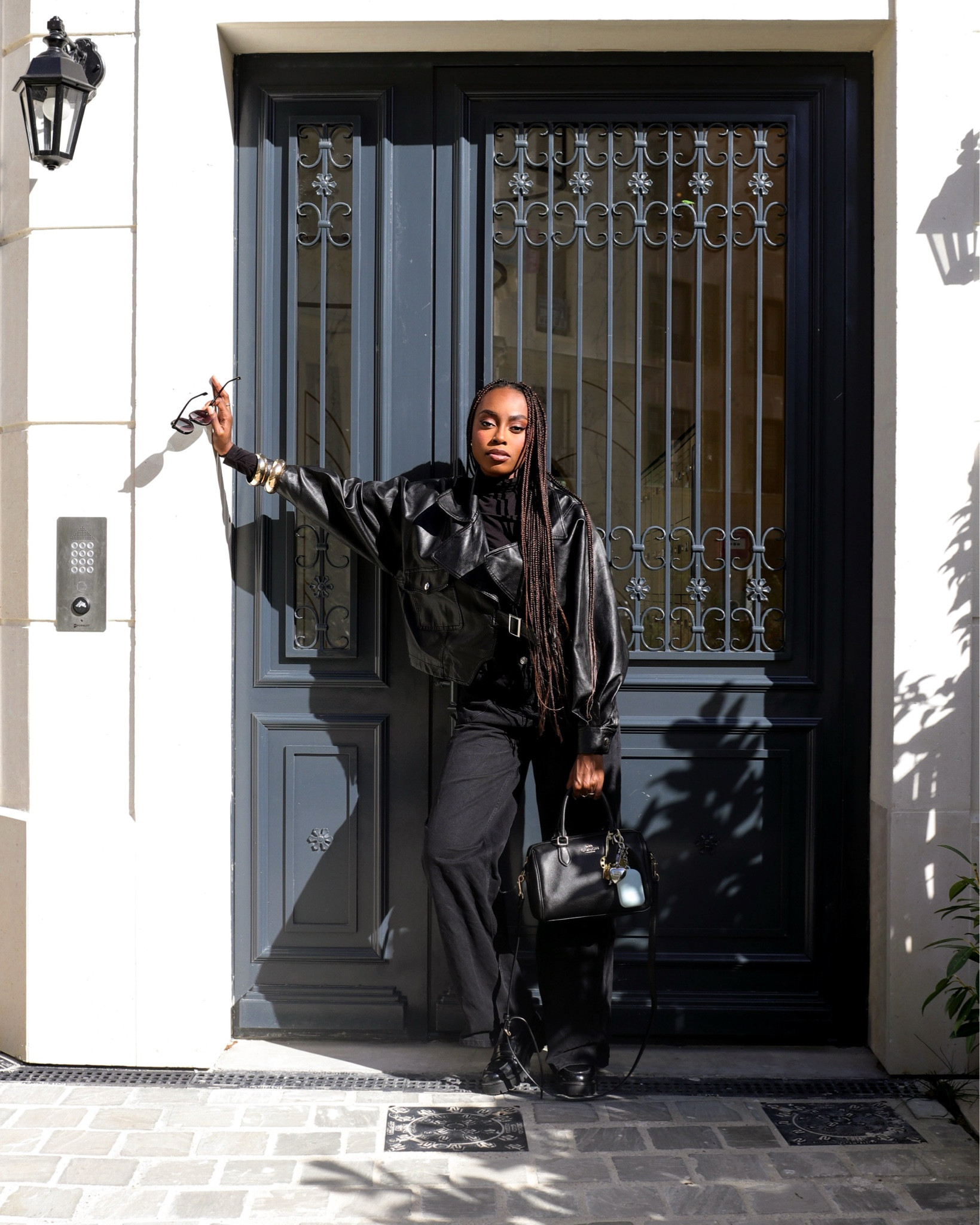 All black for fall 

#LTKeurope #LTKfrance #LTKautumn