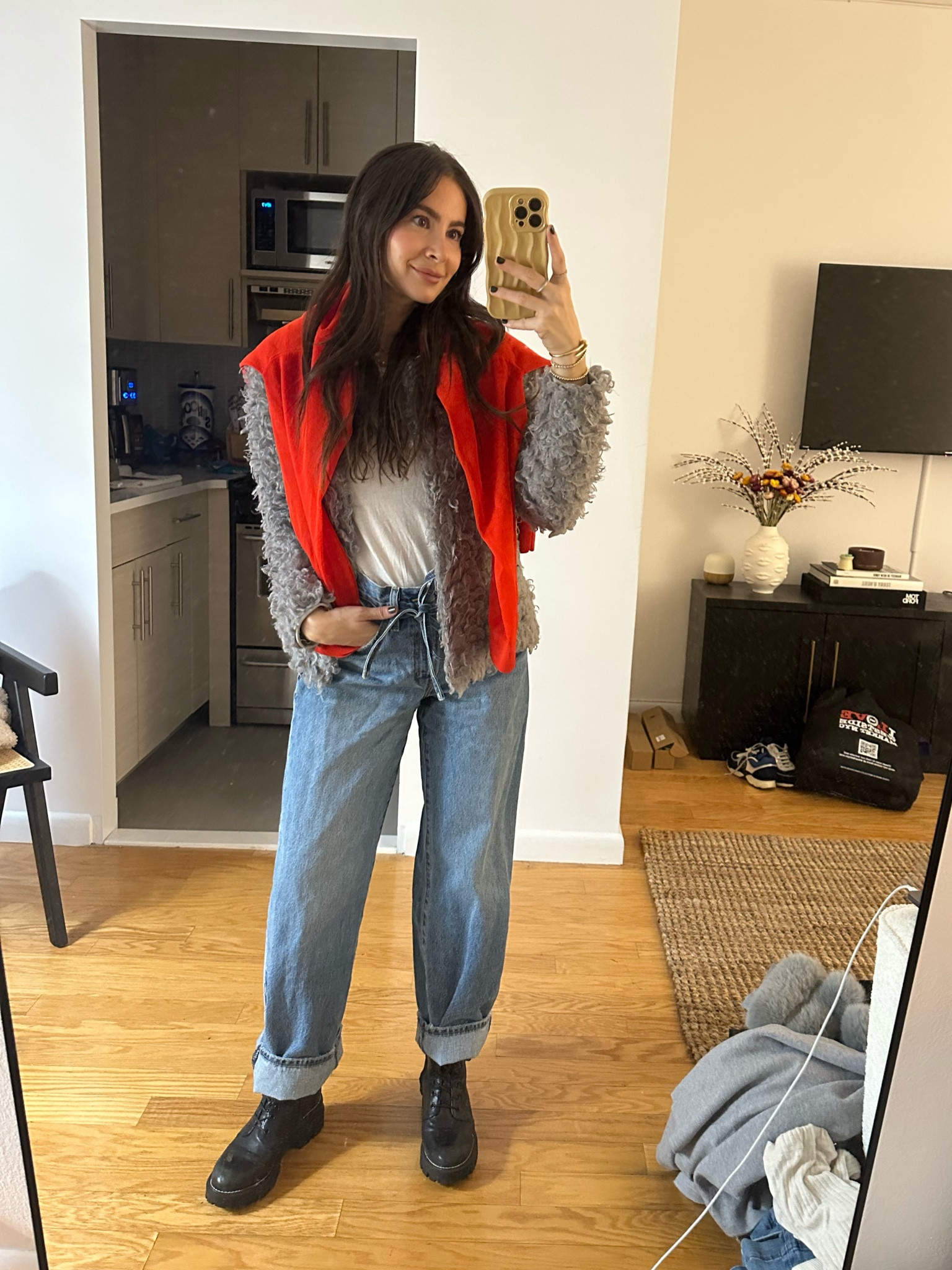Go casual cool for an NYC outing 🍂 I also love the grey and red combo ♥️🤍

#LTKSeasonal #LTKfindsunder100 #LTKstyletip