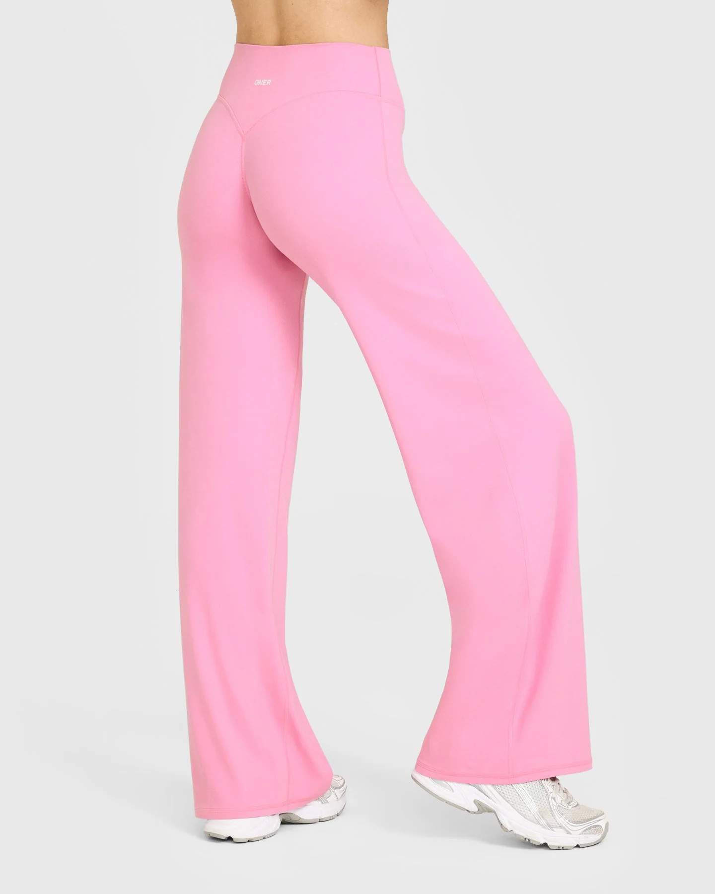 SoftMotion™ Straight Leg Pants with White Logo 
 Rose Pink | Oner Active (UK / US)