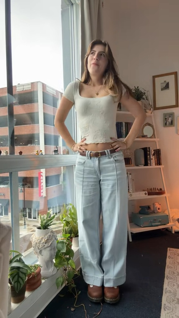 THESE JEANS OMG

#LTKWatchNow #LTKFindsUnder50 #LTKU