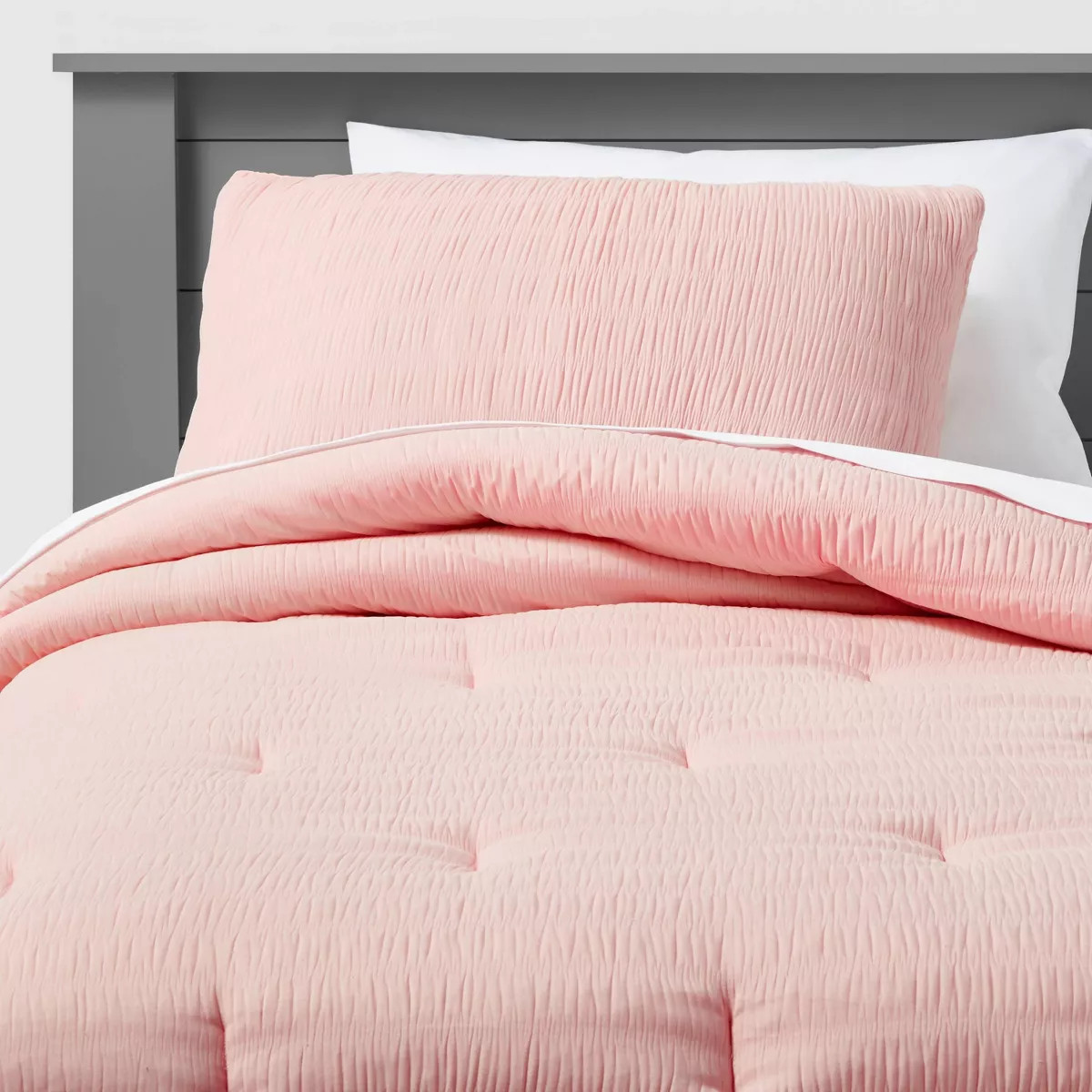 Full/Queen Seersucker Kids' Comforter Set Pink - Pillowfort™ | Target