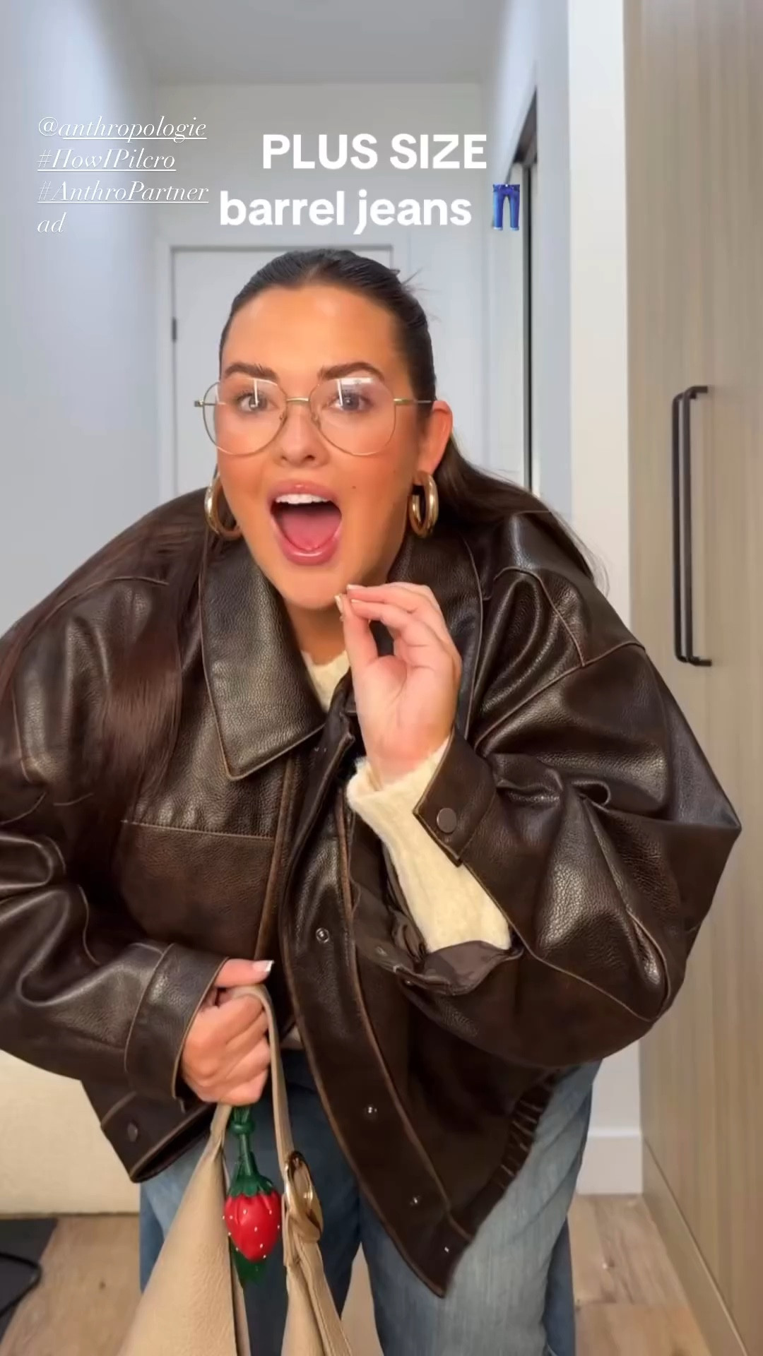 Plus size barrel jeans!!!! 👖

Barrel jeans, baggy jeans, denim, jeans, leather jacket, curvy outfit, winter outfit 

#LTKSeasonal #LTKStyleTip #LTKPlusSize