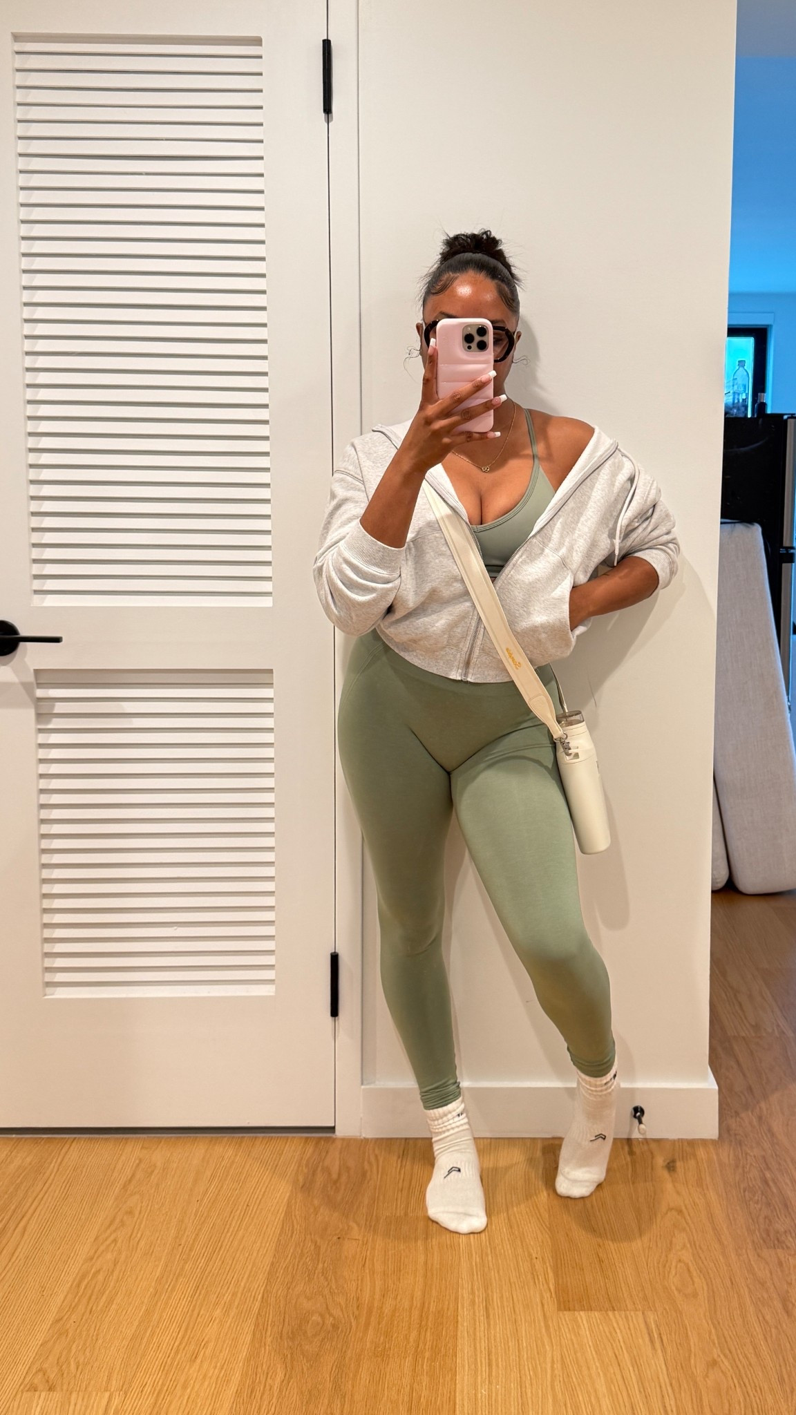 off to a morning workout in my oner active sage green effortless leggings and timeless bra 🤩


#LTKStyleTip #LTKActive