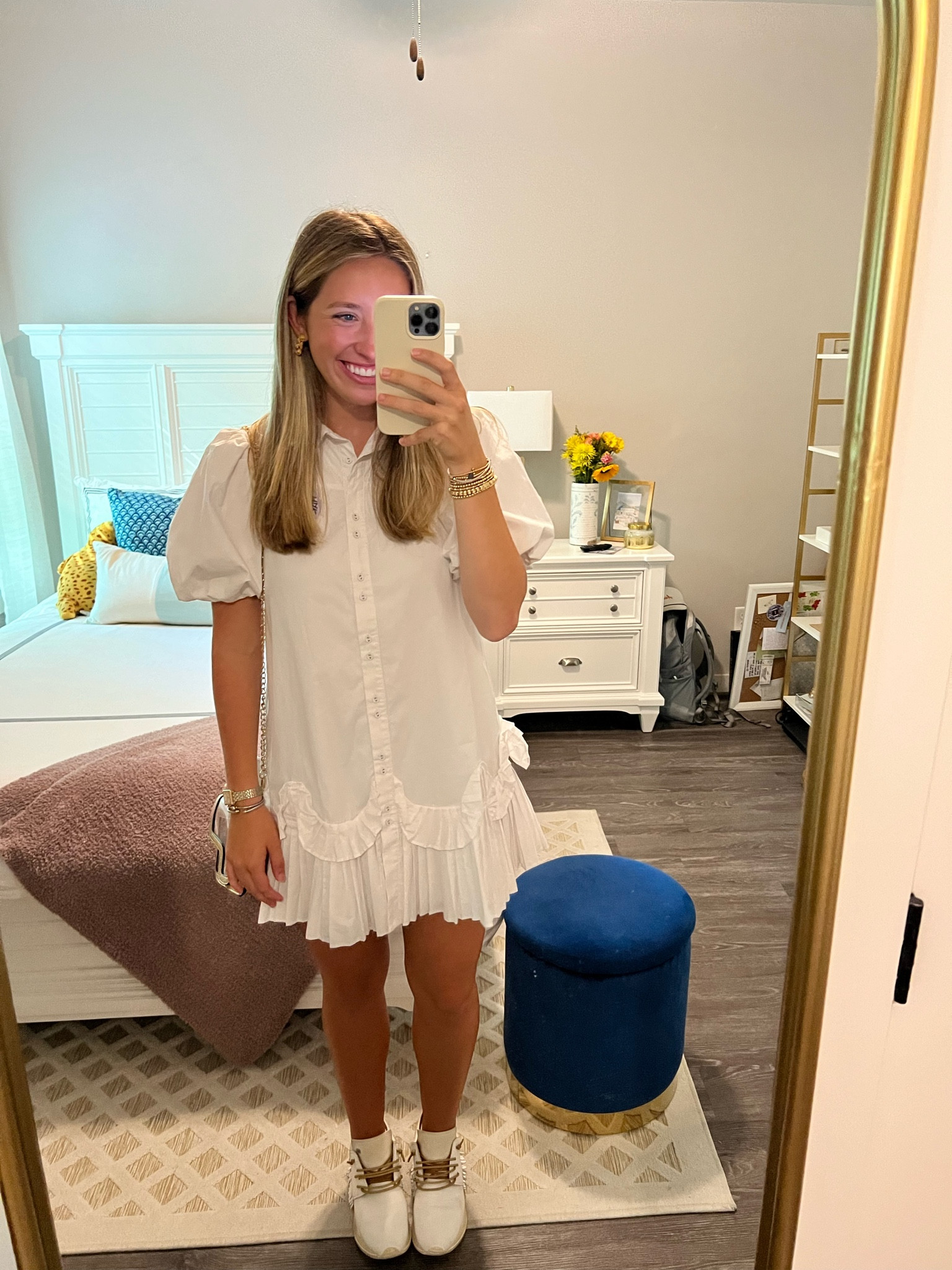 Gameday OOTD!

Dress is an extra 50% at checkout, so it’s only $32! Wearing a small in the dress and size 38 in the shoes 

#LTKFindsUnder50 #LTKSaleAlert #LTKStyleTip