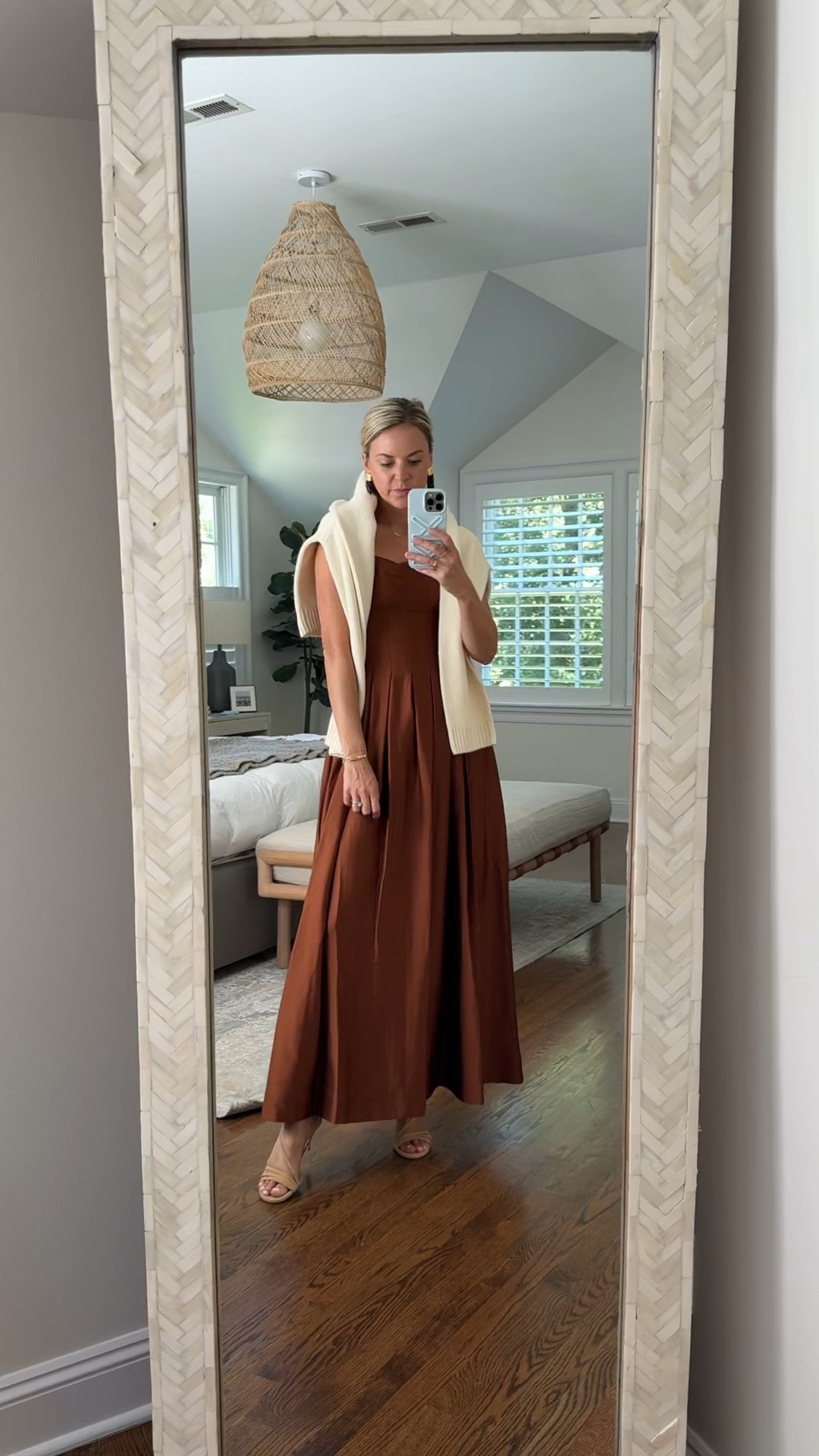 Still not over this dress! So perfect for a fall event or wedding guest. I’m 5’5 wearing a 4/small/tts. If you’re larger chested you may need to size up 
-small sweater tts 
-heels tts

#LTKWedding #LTKSaleAlert