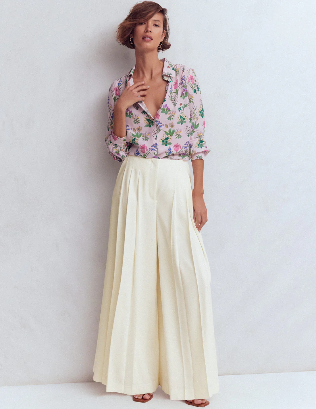 Regent Wide Leg Trousers-Ivory | Boden UK