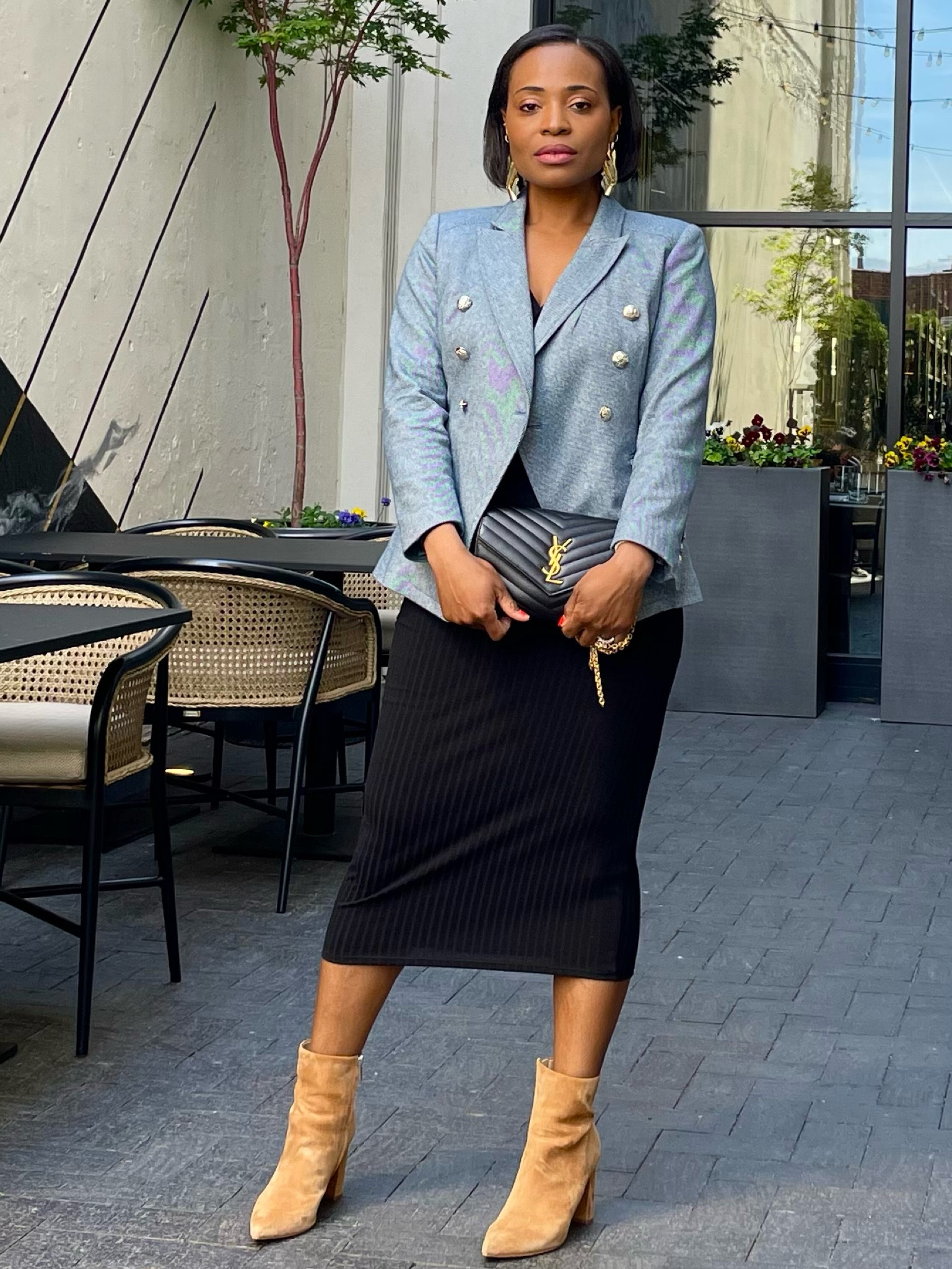 Make your pick so good it’s alway on trend. 🙌 One of my favorite blazer and even though I bought it almost 2 years ago that doesn’t matter because it’s a classic, timeless, statement piece that’s always trending.


#LTKtravel #LTKFind #LTKworkwear