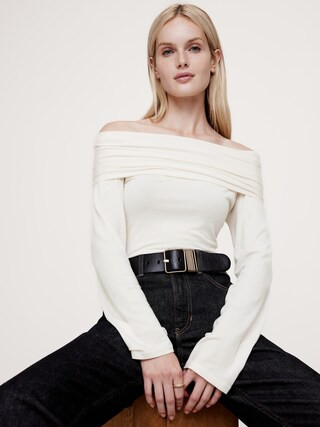 Luxe Wool-Blend Off-Shoulder Top40% off applied at checkoutProduct Selections CA$120.00BlackTrans... | Banana Republic (CA)