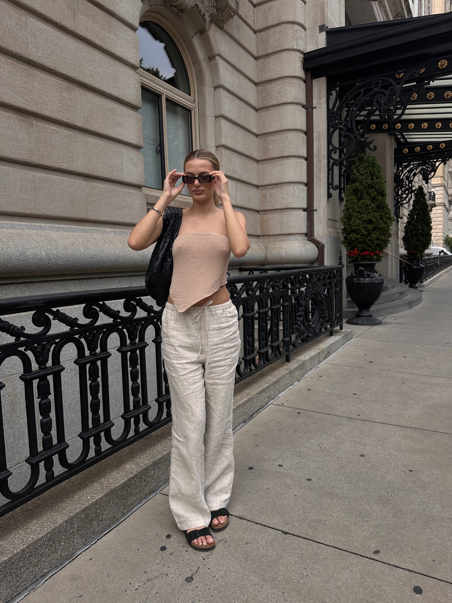 My fav linnen pants. I size up in these to have them low rise 

#LTKSeasonal #LTKU #LTKstyletip