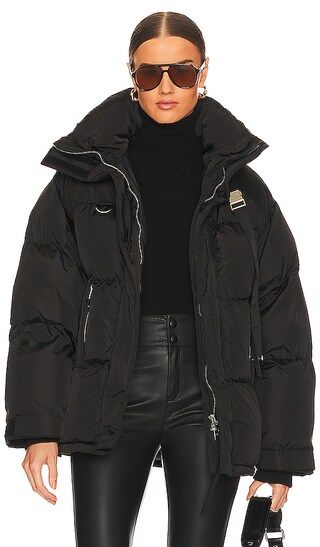 Willow Puffer in Black | Revolve Clothing (Global)