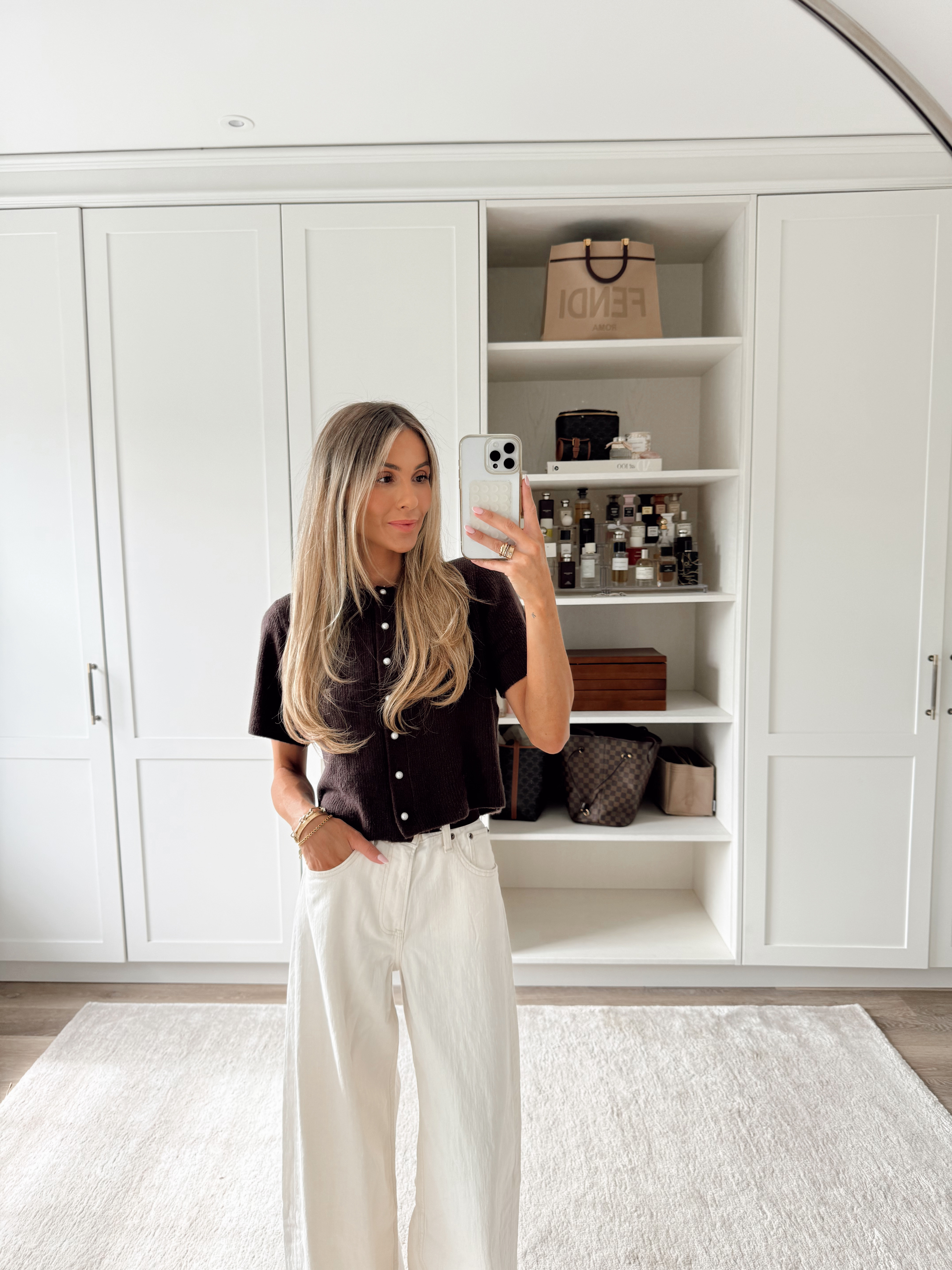 This top is so gorgeous - the buttons are little pearls! 

abercrombie l top l pants l jeans  

 #LTKuk #LTKsummer