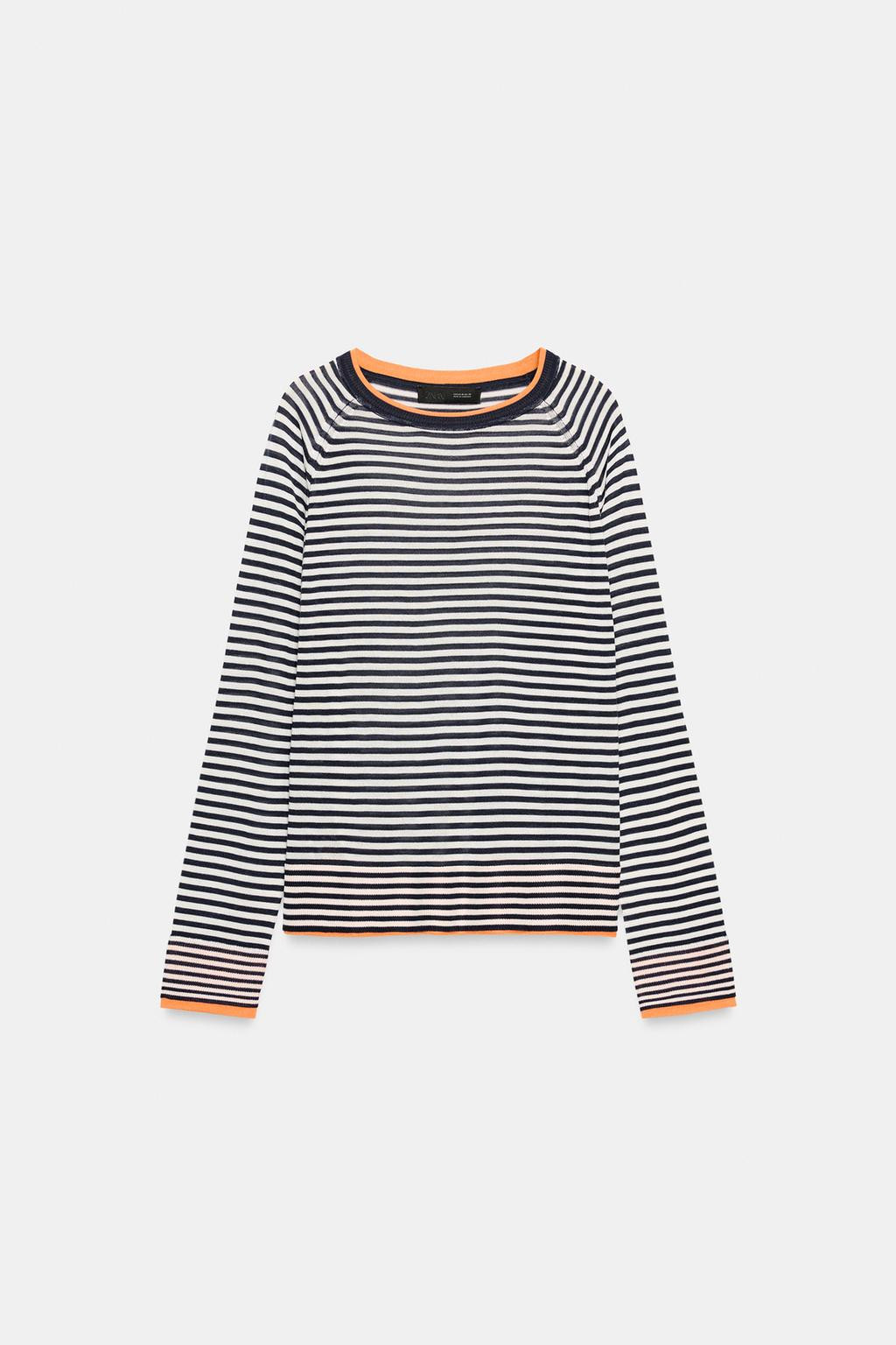 Double-effect jumper made of knit fabric. Round neck and long sleeves. | Zara US